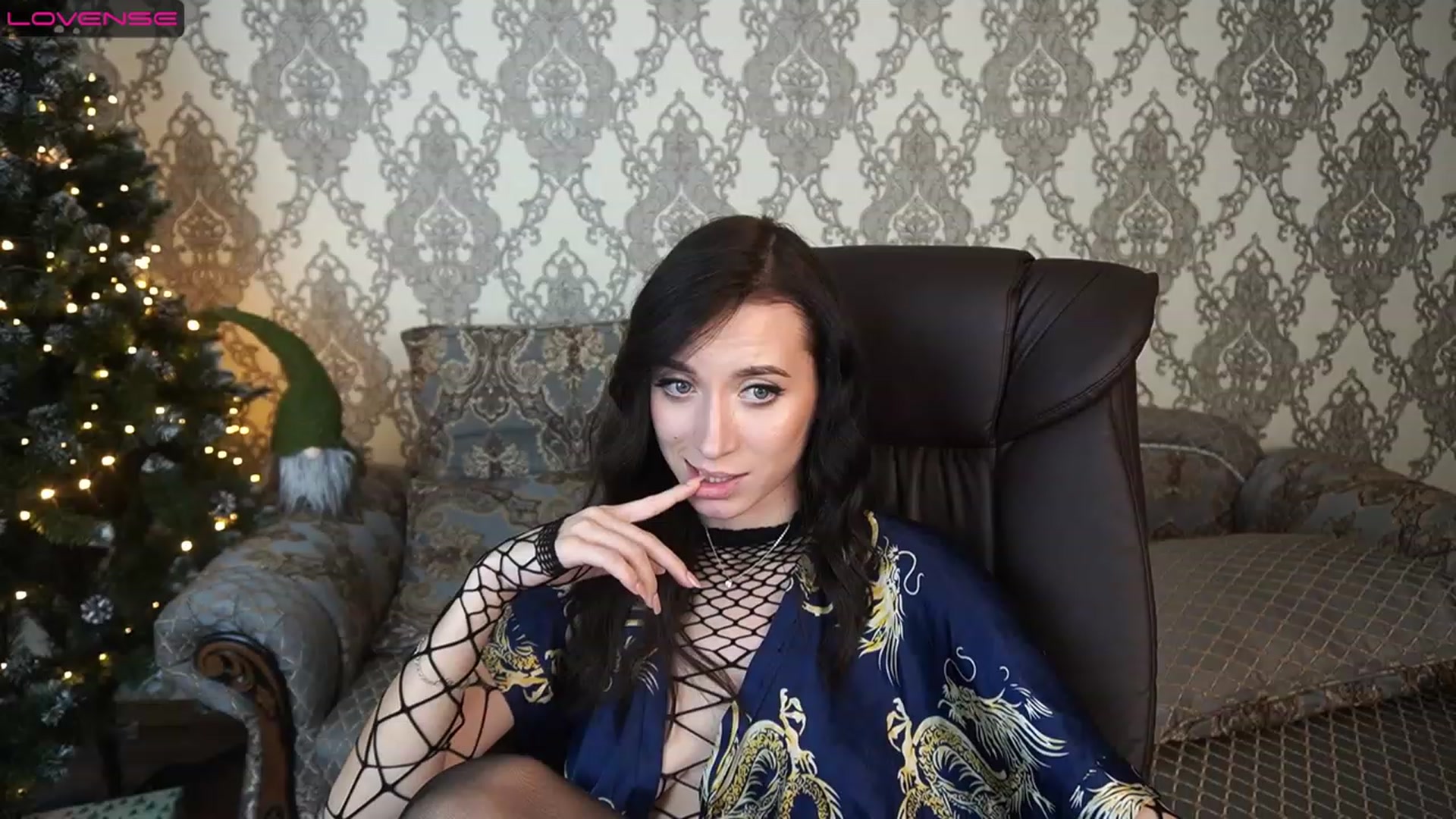 Gallery image thumbnail from LiaValentine's myfreecams stream on, 12/18/2022, 18:15 image 10 of 20