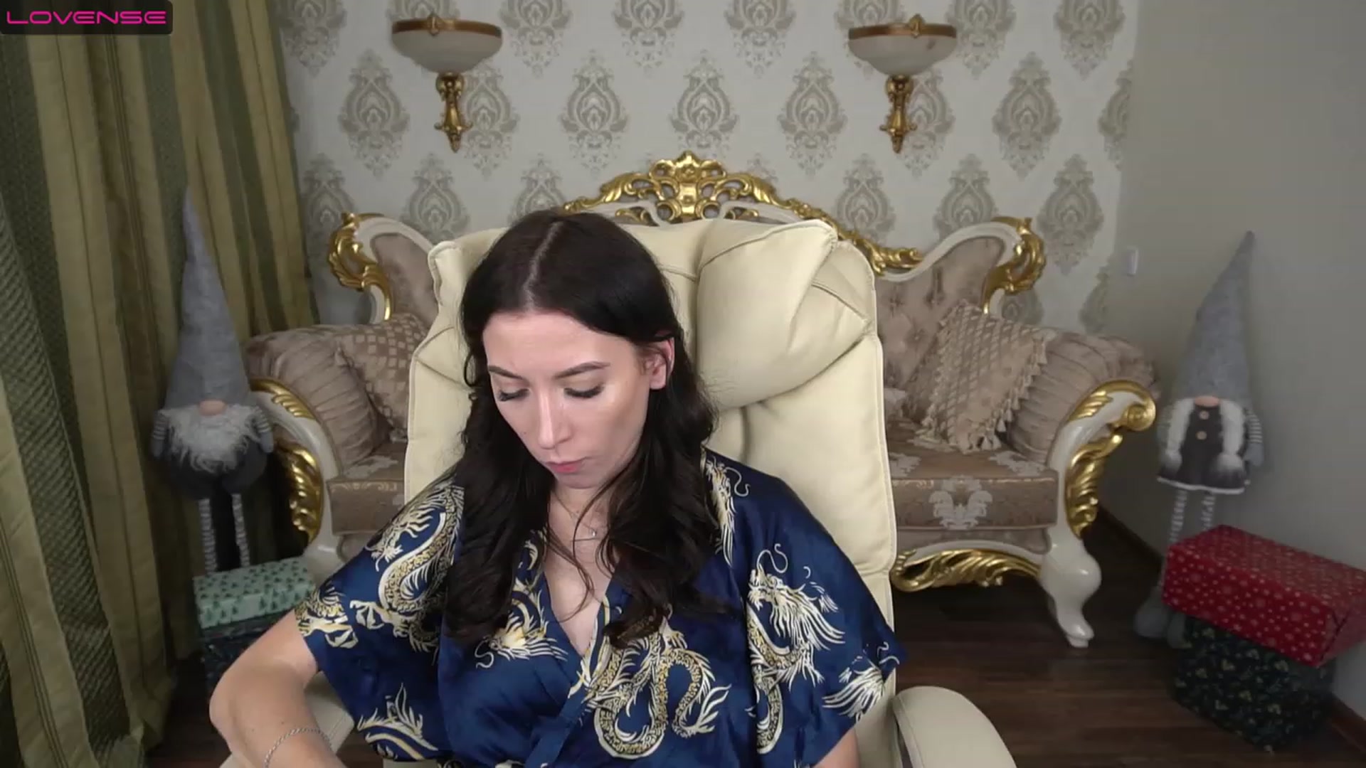 Gallery image thumbnail from LiaValentine's myfreecams stream on, 12/19/2022, 18:31 image 7 of 20