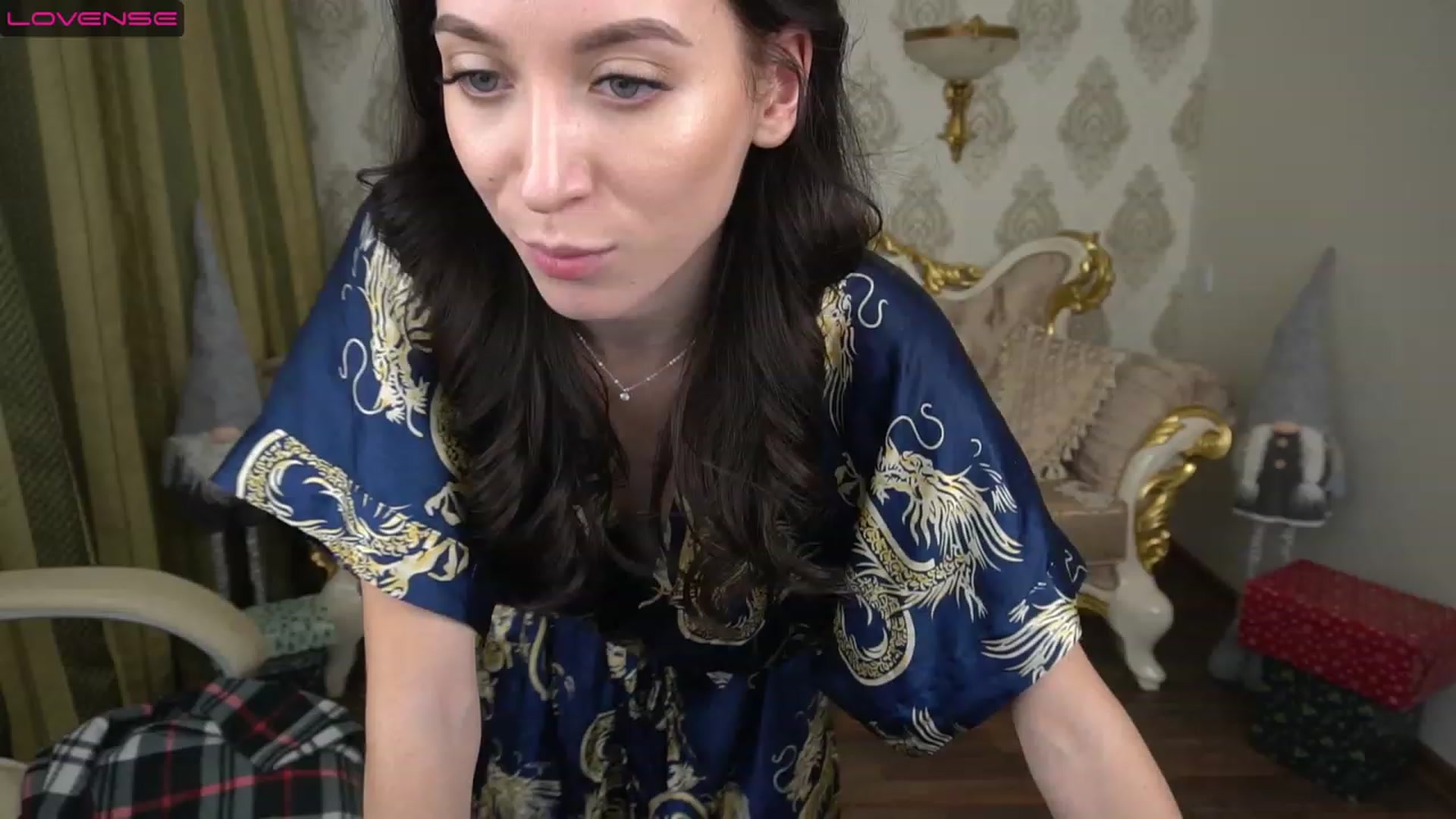 Gallery image thumbnail from LiaValentine's myfreecams stream on, 12/19/2022, 18:31 image 13 of 20