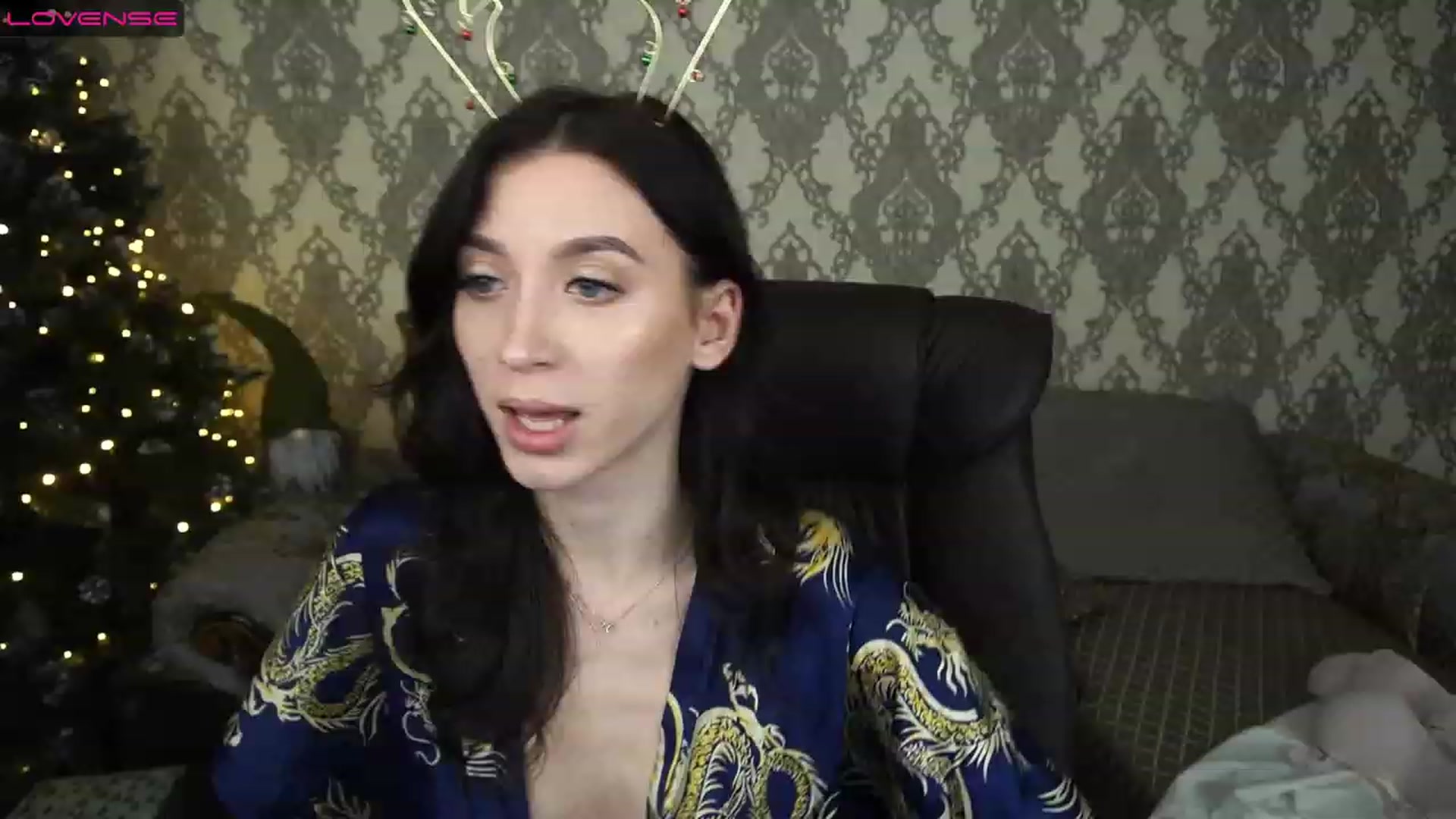 Gallery image thumbnail from LiaValentine's myfreecams stream on, 12/21/2022, 15:13 image 6 of 20