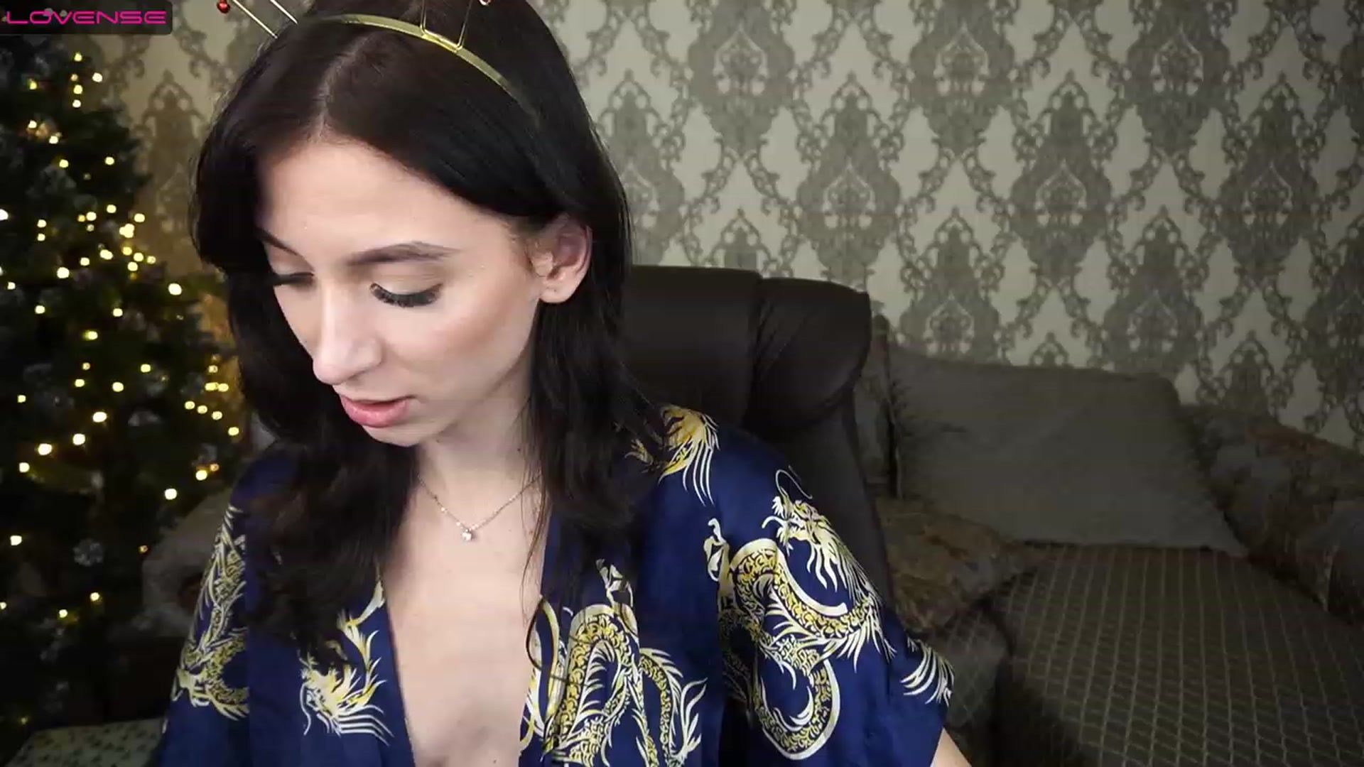 Gallery image thumbnail from LiaValentine's myfreecams stream on, 12/21/2022, 15:13 image 10 of 20