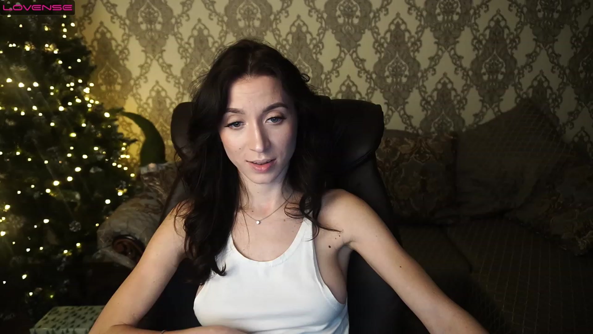 Gallery image thumbnail from LiaValentine's myfreecams stream on, 12/23/2022, 14:46 image 13 of 20
