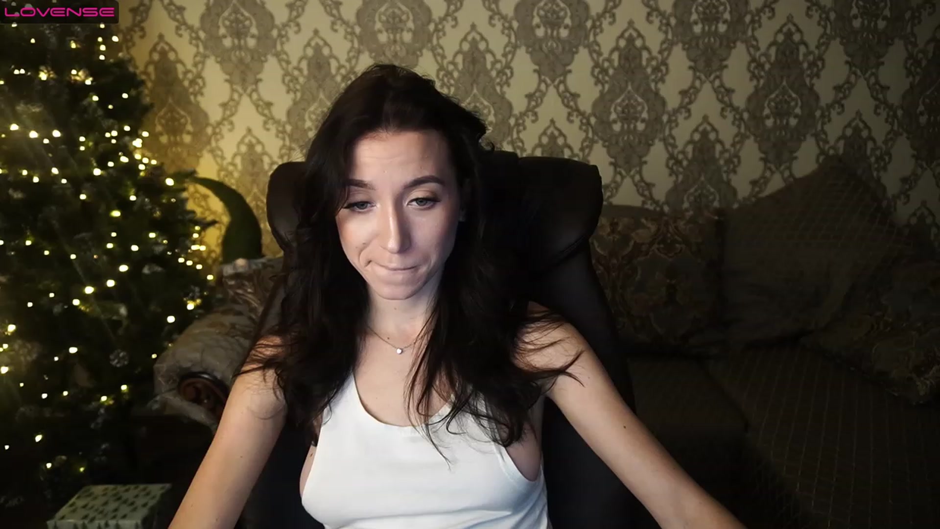 Gallery image thumbnail from LiaValentine's myfreecams stream on, 12/23/2022, 14:46 image 17 of 20