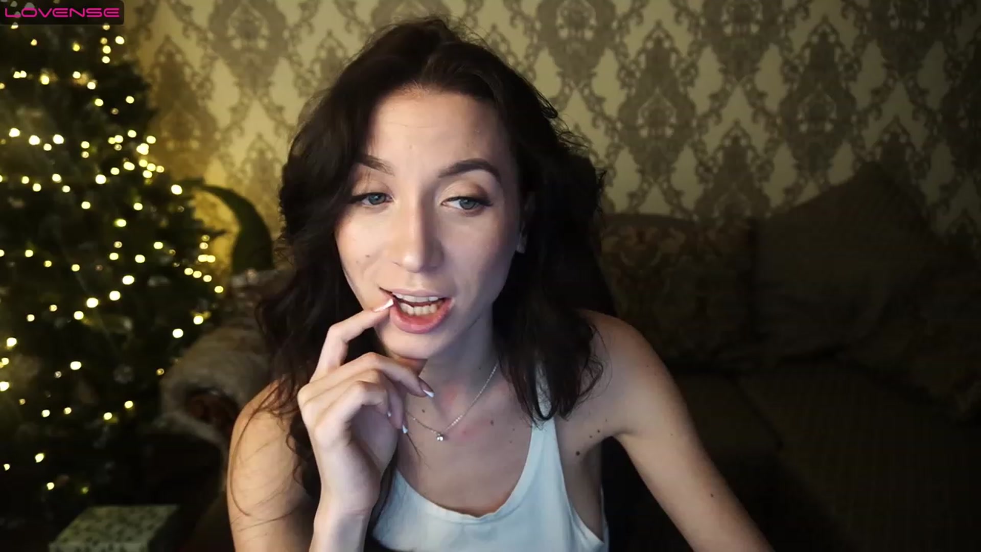 Gallery image thumbnail from LiaValentine's myfreecams stream on, 12/23/2022, 14:46 image 10 of 20