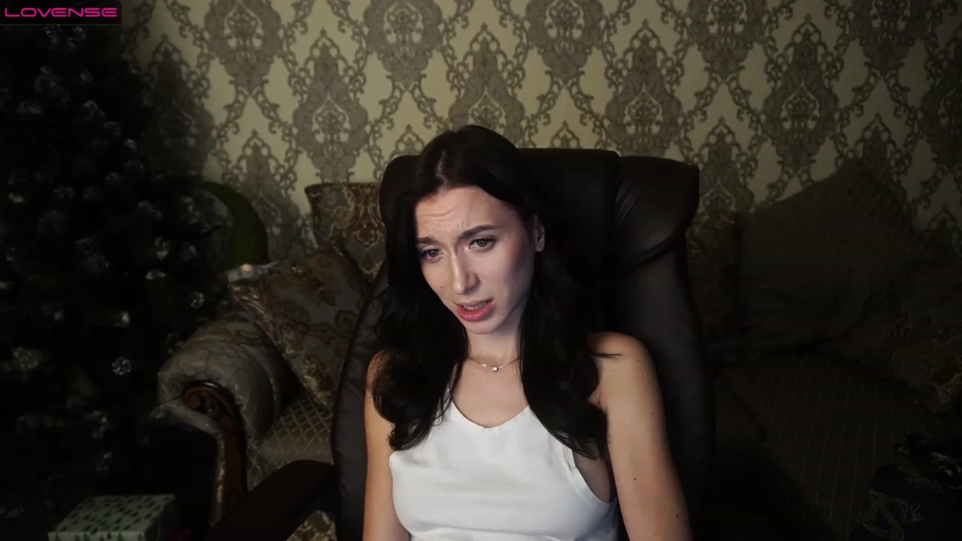 Gallery image thumbnail from LiaValentine's myfreecams stream on, 12/23/2022, 17:31 image 11 of 20
