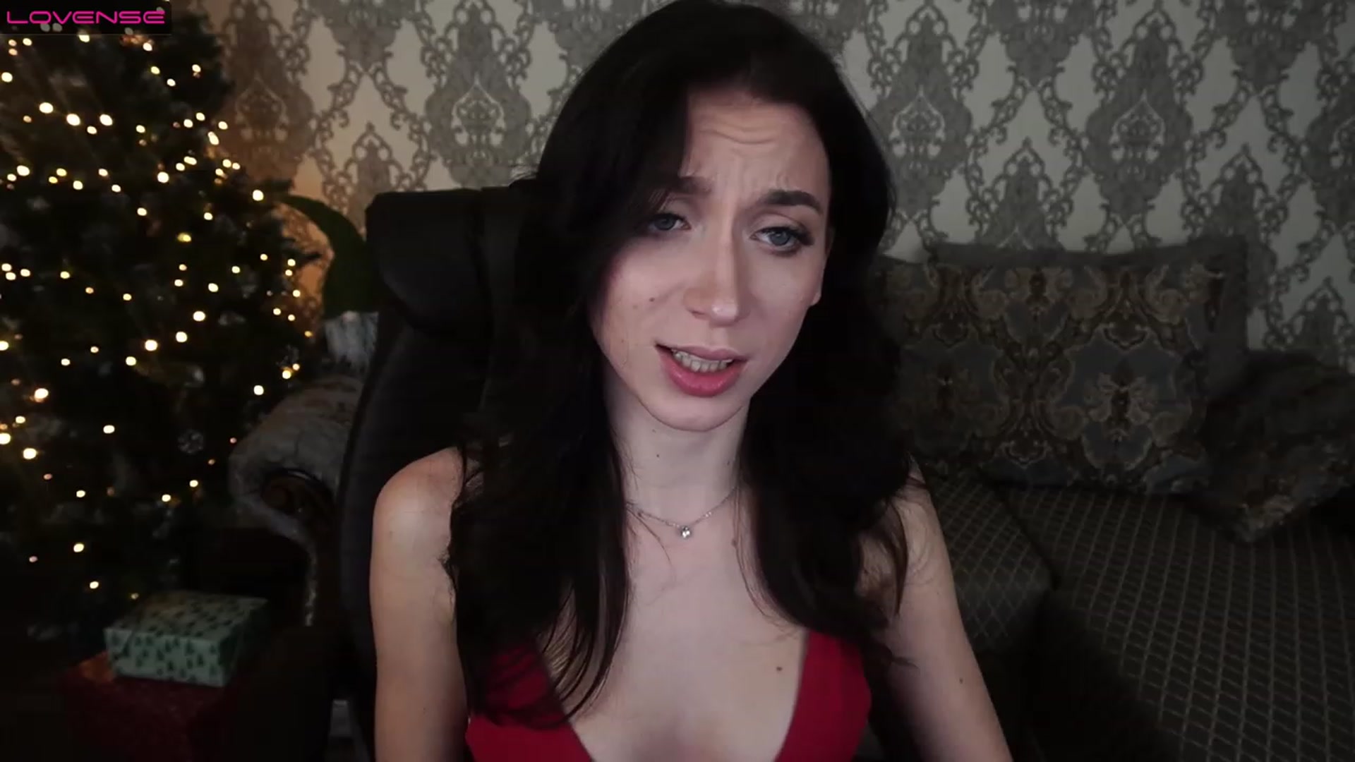Gallery image thumbnail from LiaValentine's myfreecams stream on, 12/24/2022, 14:24 image 11 of 20
