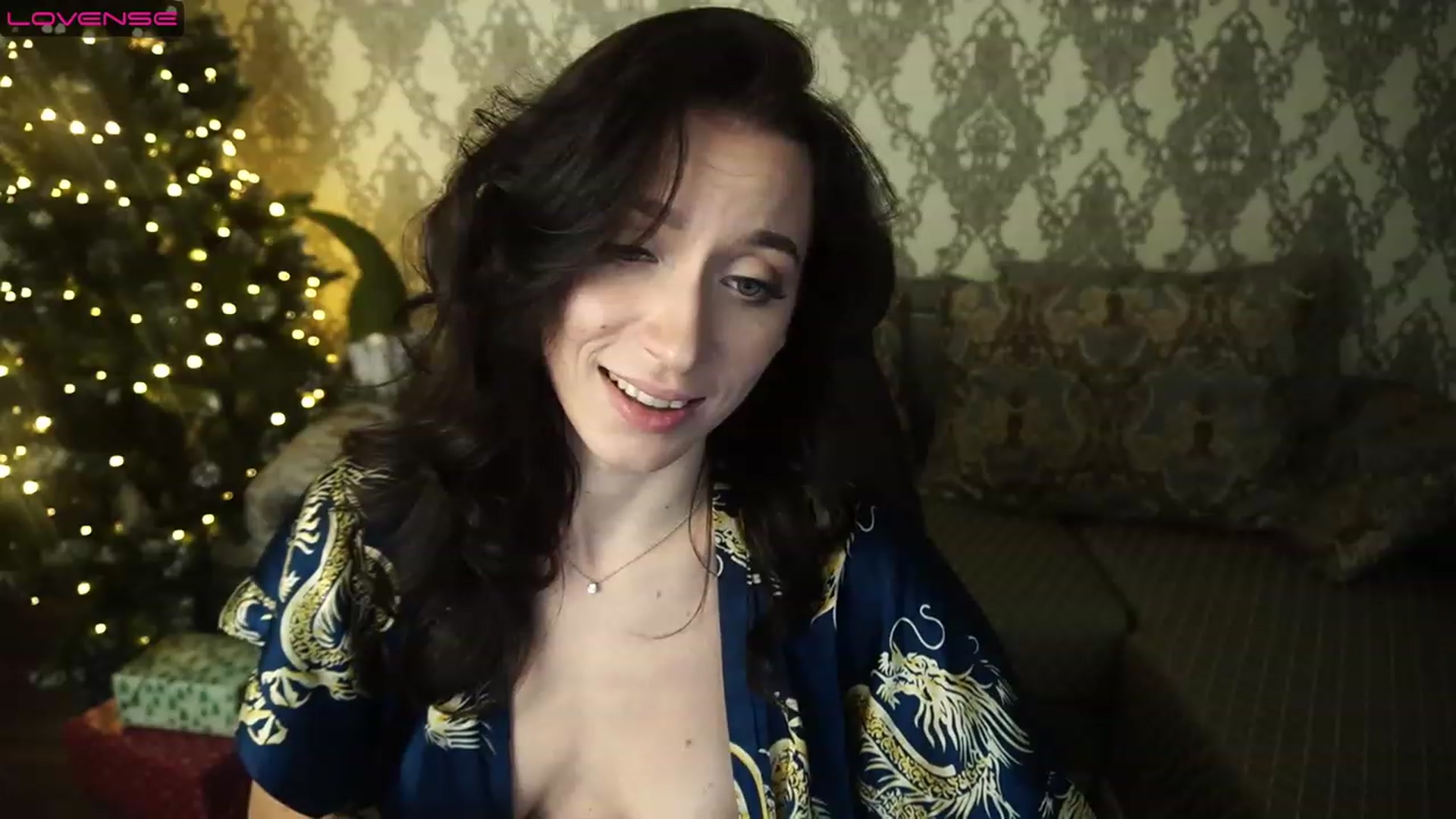 Gallery image thumbnail from LiaValentine's myfreecams stream on, 12/24/2022, 15:18 image 17 of 20