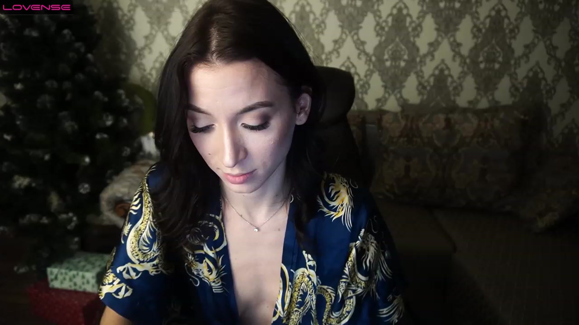Gallery image thumbnail from LiaValentine's myfreecams stream on, 12/24/2022, 16:27 image 19 of 20