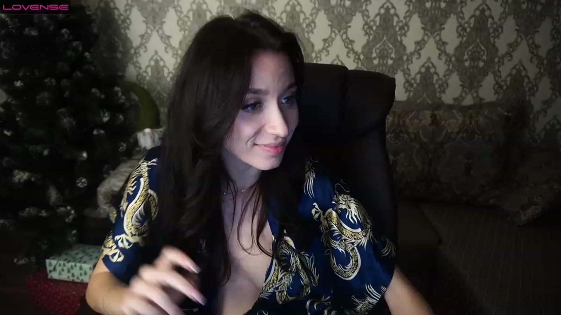 Gallery image thumbnail from LiaValentine's myfreecams stream on, 12/24/2022, 16:27 image 17 of 20