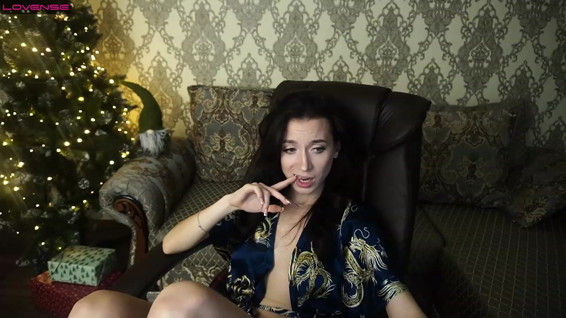 Gallery image thumbnail from LiaValentine's myfreecams stream on, 12/24/2022, 16:27 image 4 of 20