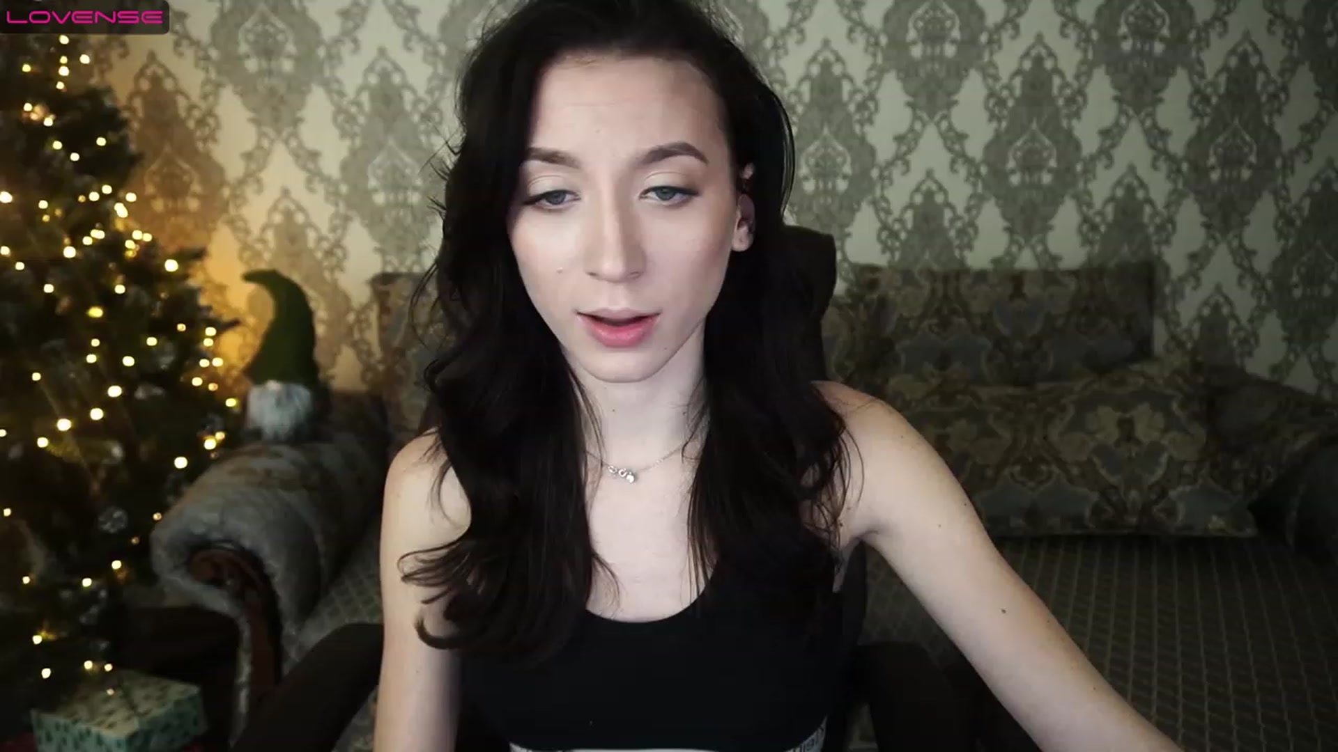 Gallery image thumbnail from LiaValentine's myfreecams stream on, 12/26/2022, 17:07 image 5 of 20