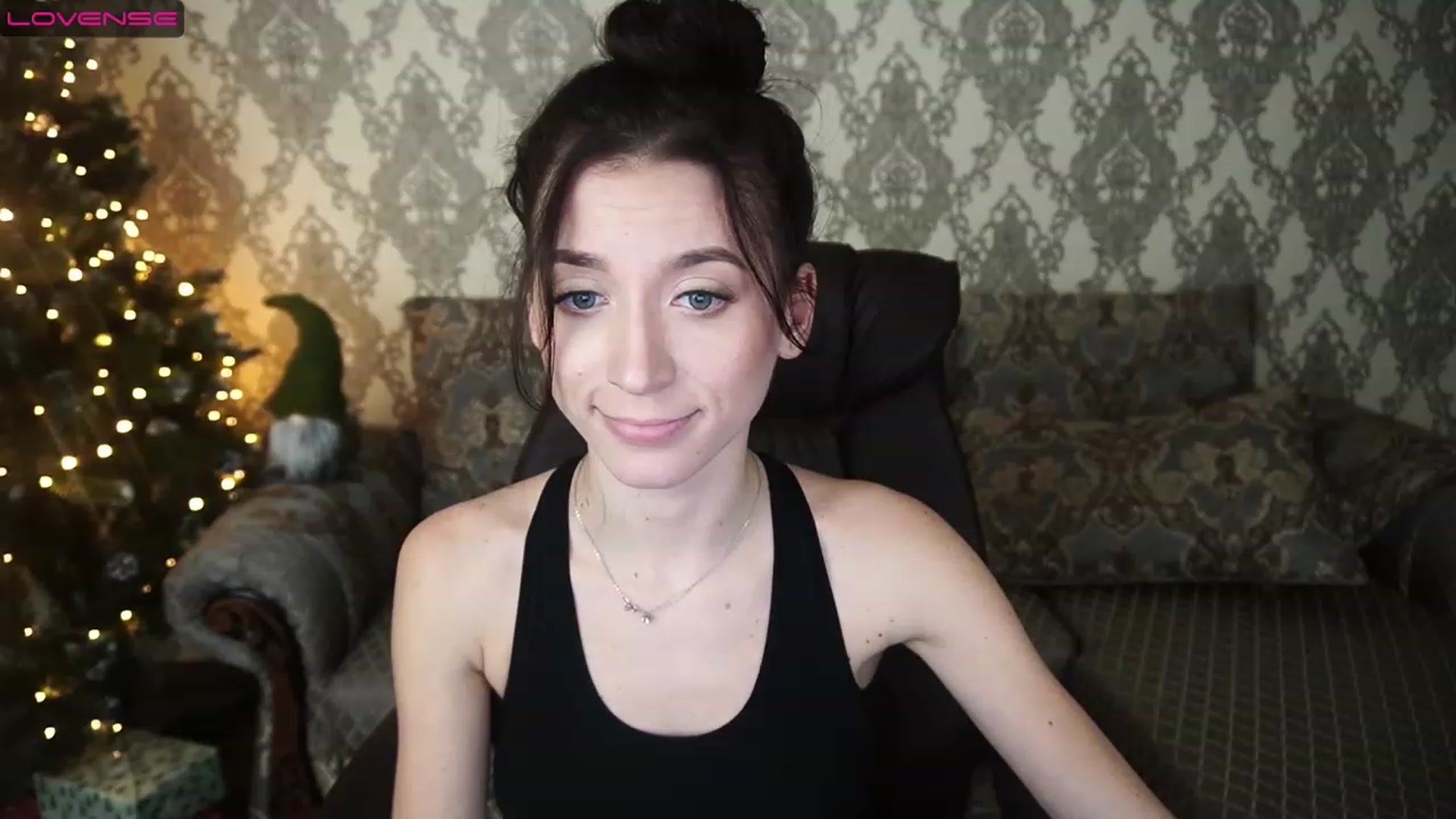 Gallery image thumbnail from LiaValentine's myfreecams stream on, 12/26/2022, 18:06 image 12 of 20