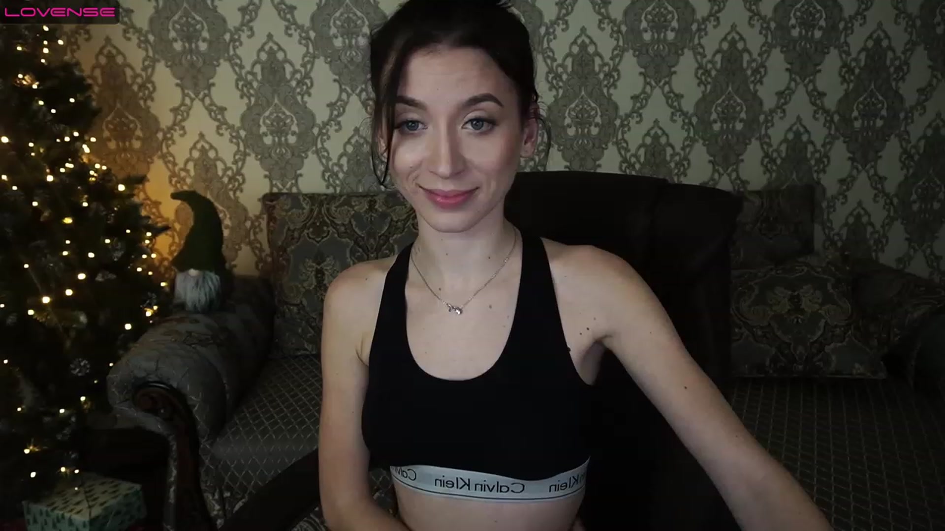 Gallery image thumbnail from LiaValentine's myfreecams stream on, 12/26/2022, 18:06 image 1 of 20