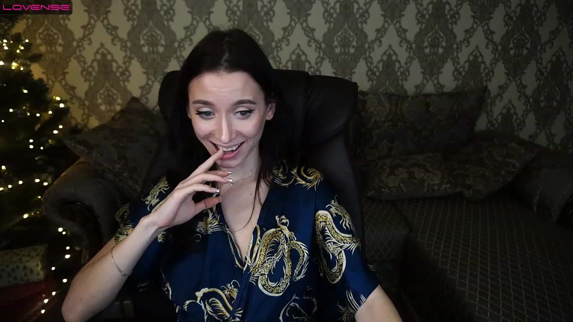 Gallery image thumbnail from LiaValentine's myfreecams stream on, 01/02/2023, 17:57 image 12 of 20