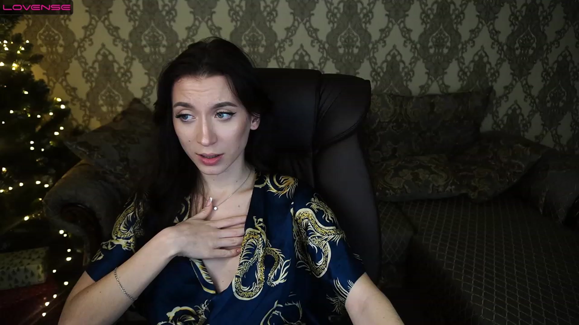 Gallery image thumbnail from LiaValentine's myfreecams stream on, 01/02/2023, 17:57 image 1 of 20