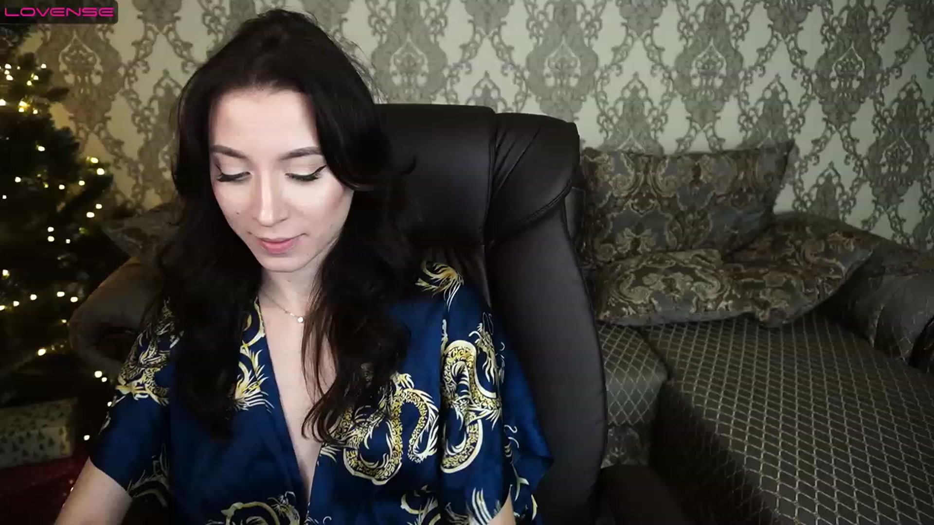 Gallery image thumbnail from LiaValentine's myfreecams stream on, 01/02/2023, 18:49 image 9 of 20