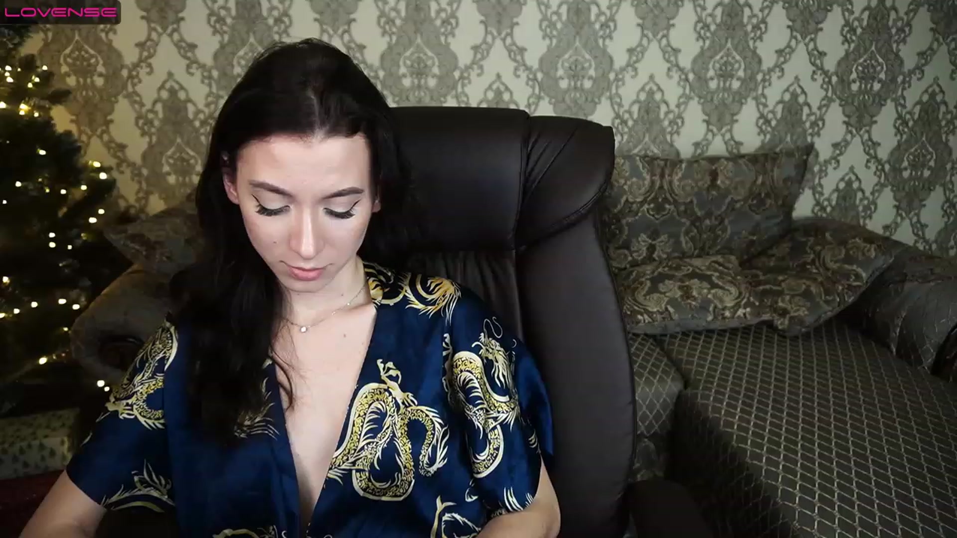 Gallery image thumbnail from LiaValentine's myfreecams stream on, 01/02/2023, 18:49 image 17 of 20