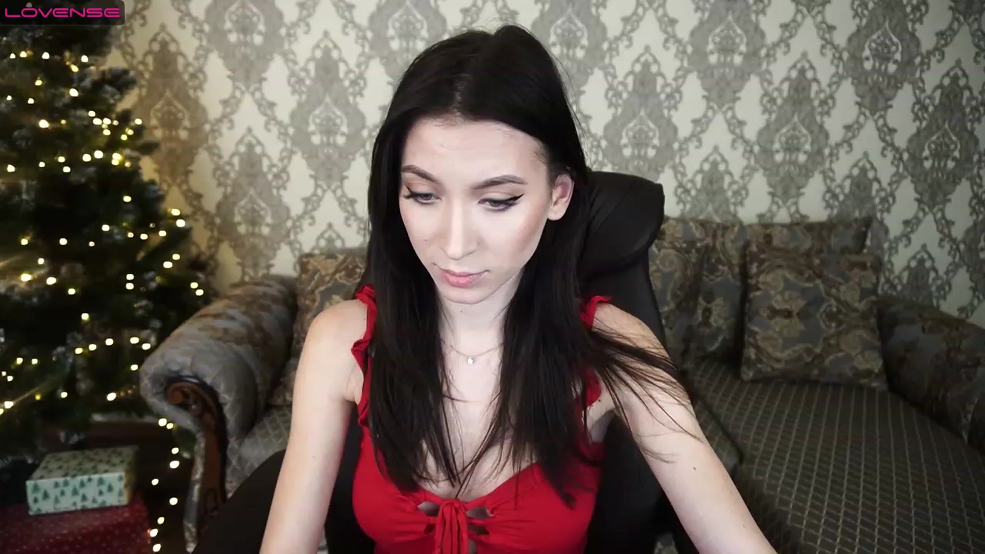 Gallery image thumbnail from LiaValentine's myfreecams stream on, 01/04/2023, 14:23 image 3 of 20