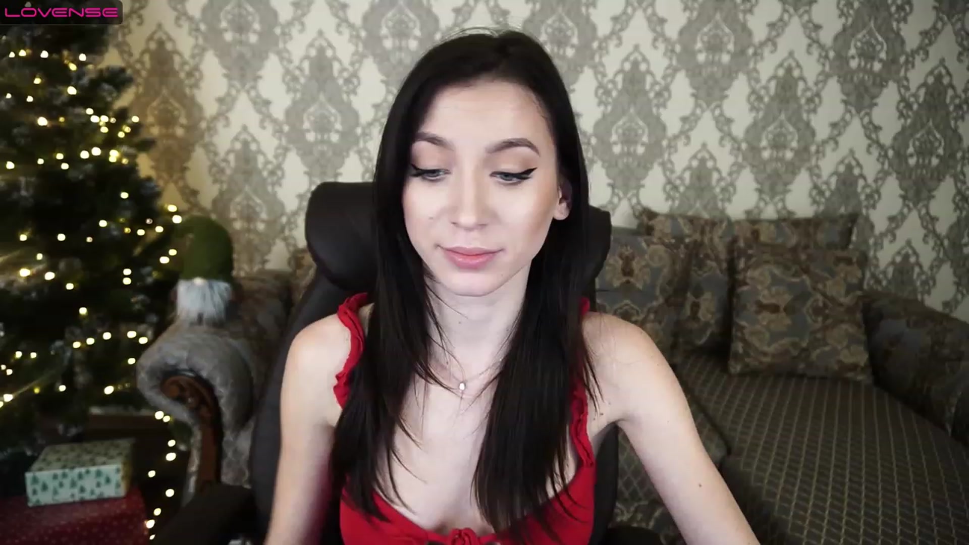 Gallery image thumbnail from LiaValentine's myfreecams stream on, 01/04/2023, 15:04 image 15 of 20