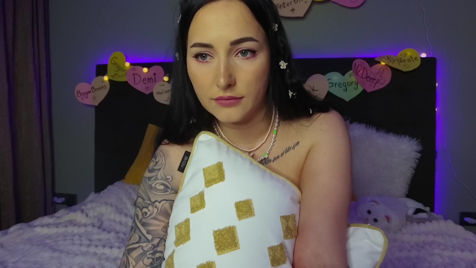 Gallery image thumbnail from Lia_DecadeMFC's myfreecams stream on, 02/20/2026, 17:18 image 17 of 20