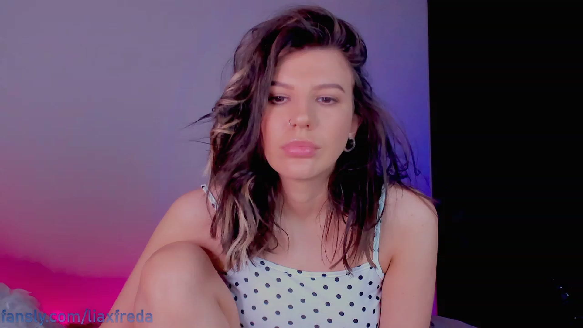 Gallery image thumbnail from Lia_Freda's myfreecams stream on, 01/12/2023, 14:03 image 8 of 20