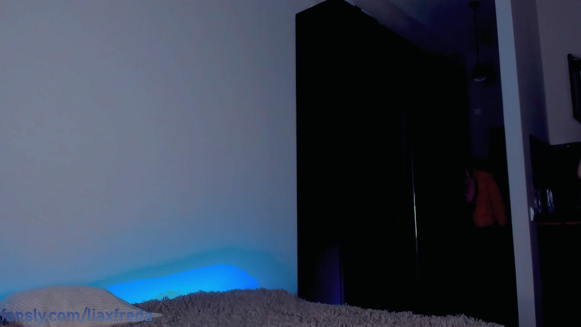 Gallery image thumbnail from Lia_Freda's myfreecams stream on, 01/29/2023, 14:46 image 16 of 20