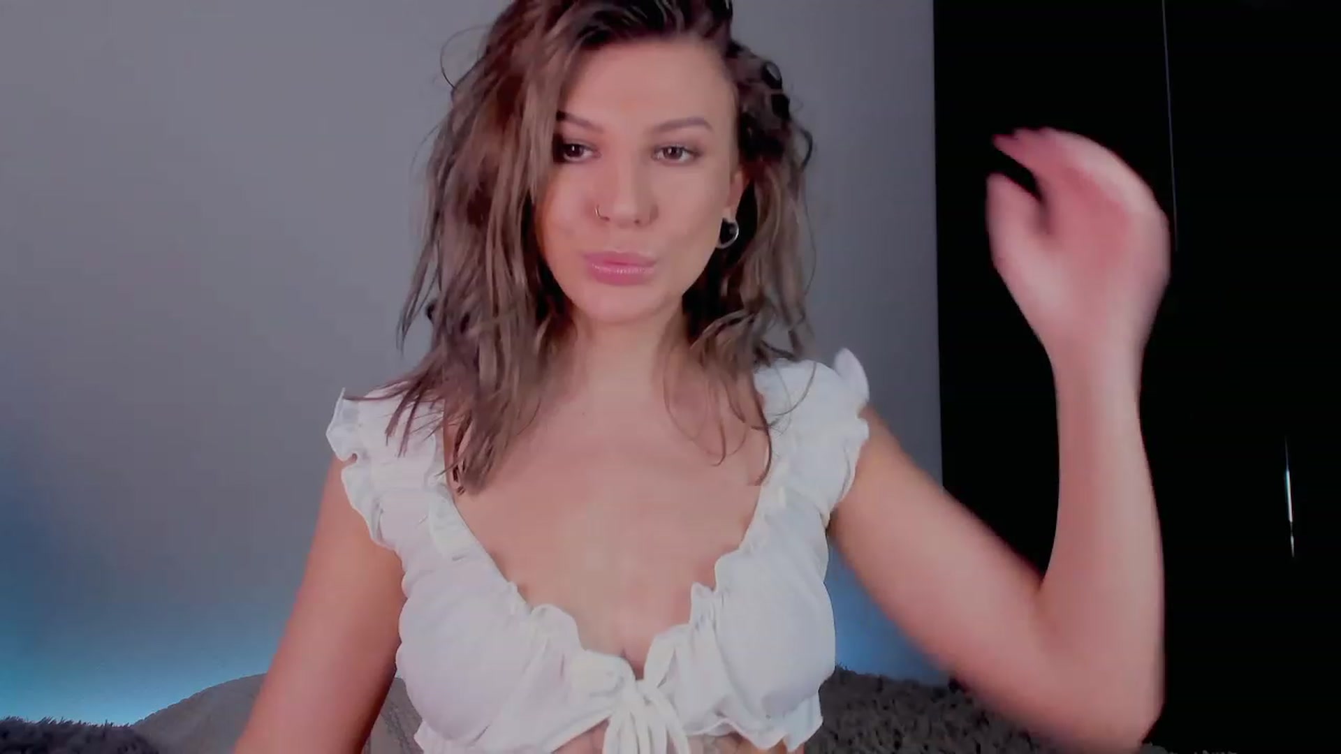 Gallery image thumbnail from Lia_Freda's myfreecams stream on, 02/02/2023, 16:17 image 20 of 20