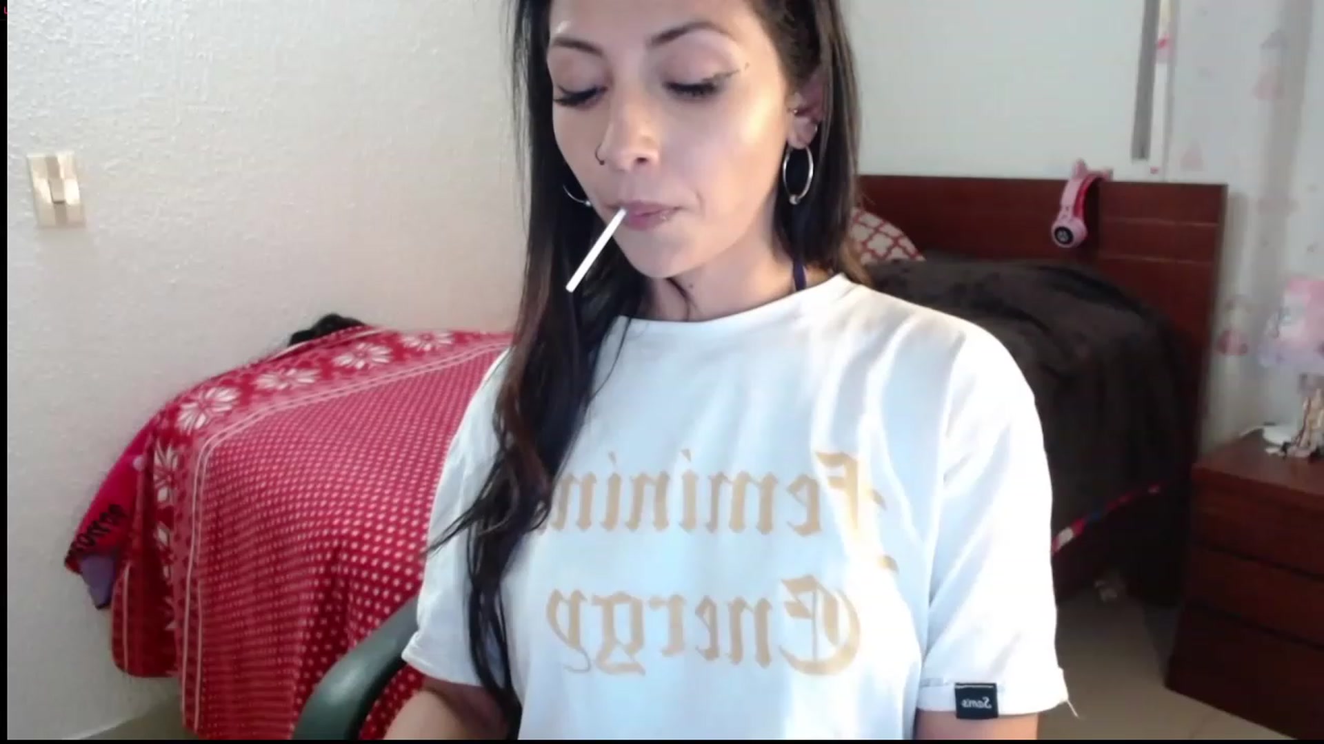 Gallery image thumbnail from Lia_Smith's myfreecams stream on, 11/24/2022, 23:29 image 2 of 20