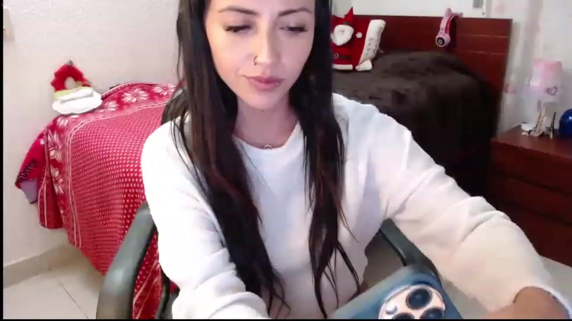 Gallery image thumbnail from Lia_Smith's myfreecams stream on, 11/26/2022, 07:20 image 12 of 20