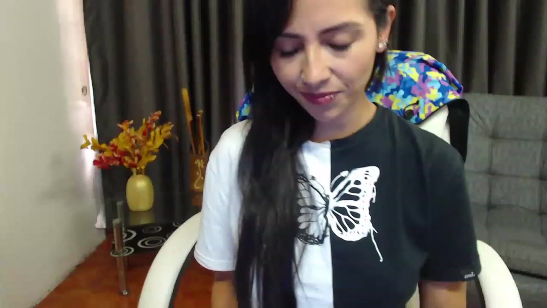 Gallery image thumbnail from Lia_Smith's myfreecams stream on, 04/03/2023, 22:56 image 2 of 20