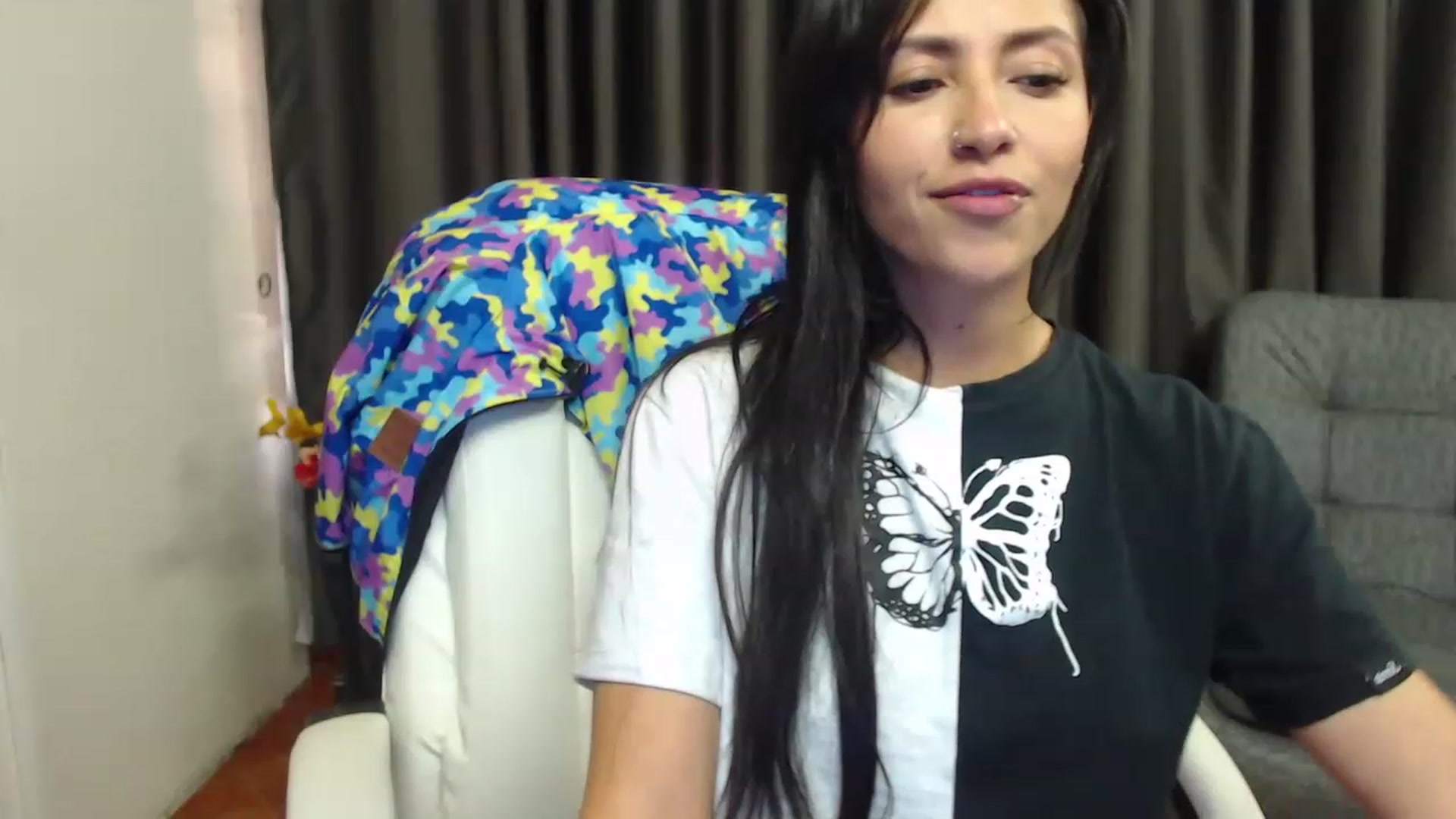 Gallery image thumbnail from Lia_Smith's myfreecams stream on, 04/03/2023, 22:56 image 11 of 20