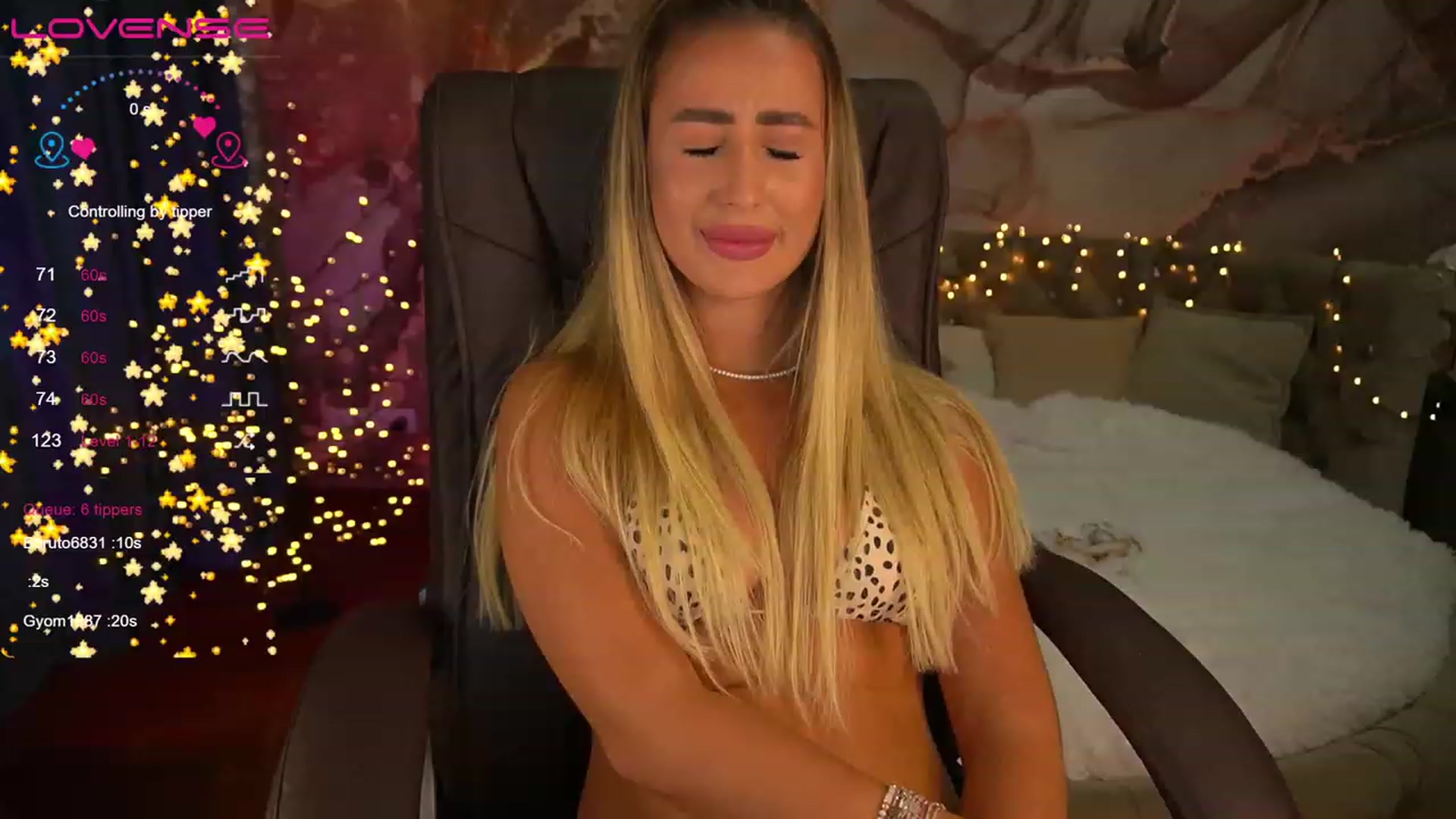 Gallery image thumbnail from Lia__Angel's myfreecams stream on, 08/10/2023, 15:49 image 13 of 20
