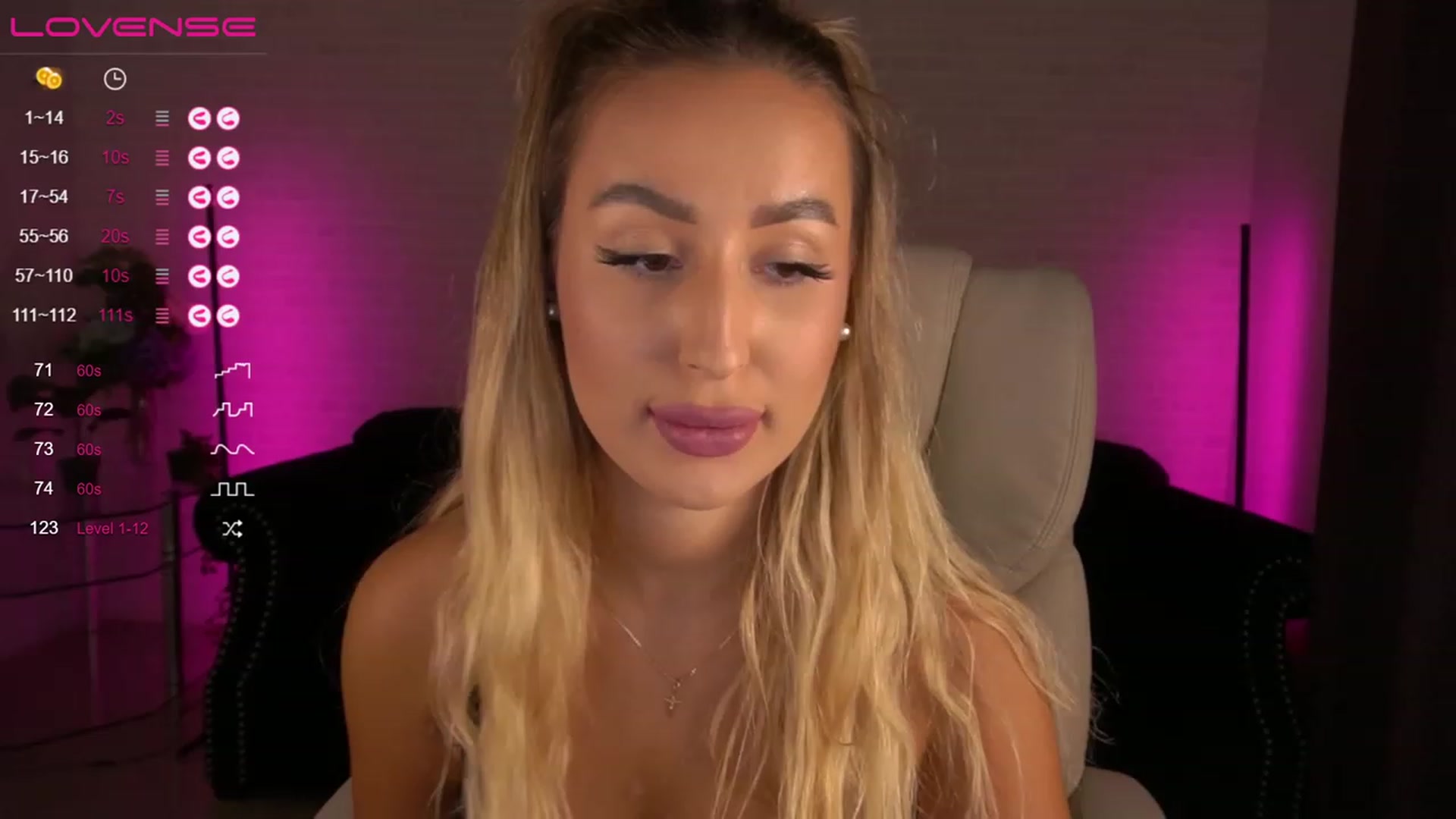Gallery image thumbnail from Lia__Angel's myfreecams stream on, 08/24/2023, 18:24 image 6 of 20