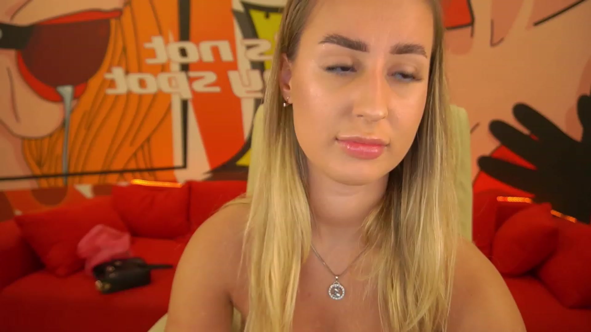 Gallery image thumbnail from Lia__Angel's myfreecams stream on, 09/17/2023, 10:42 image 5 of 20