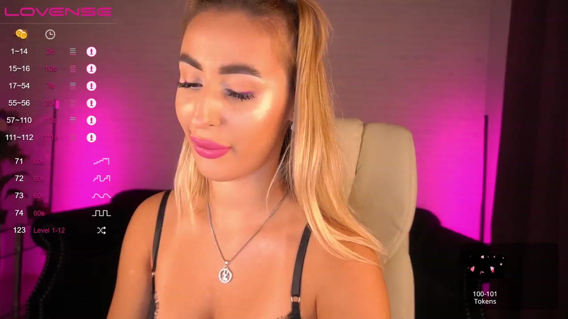 Gallery image thumbnail from Lia__Angel's myfreecams stream on, 09/23/2023, 17:19 image 19 of 20