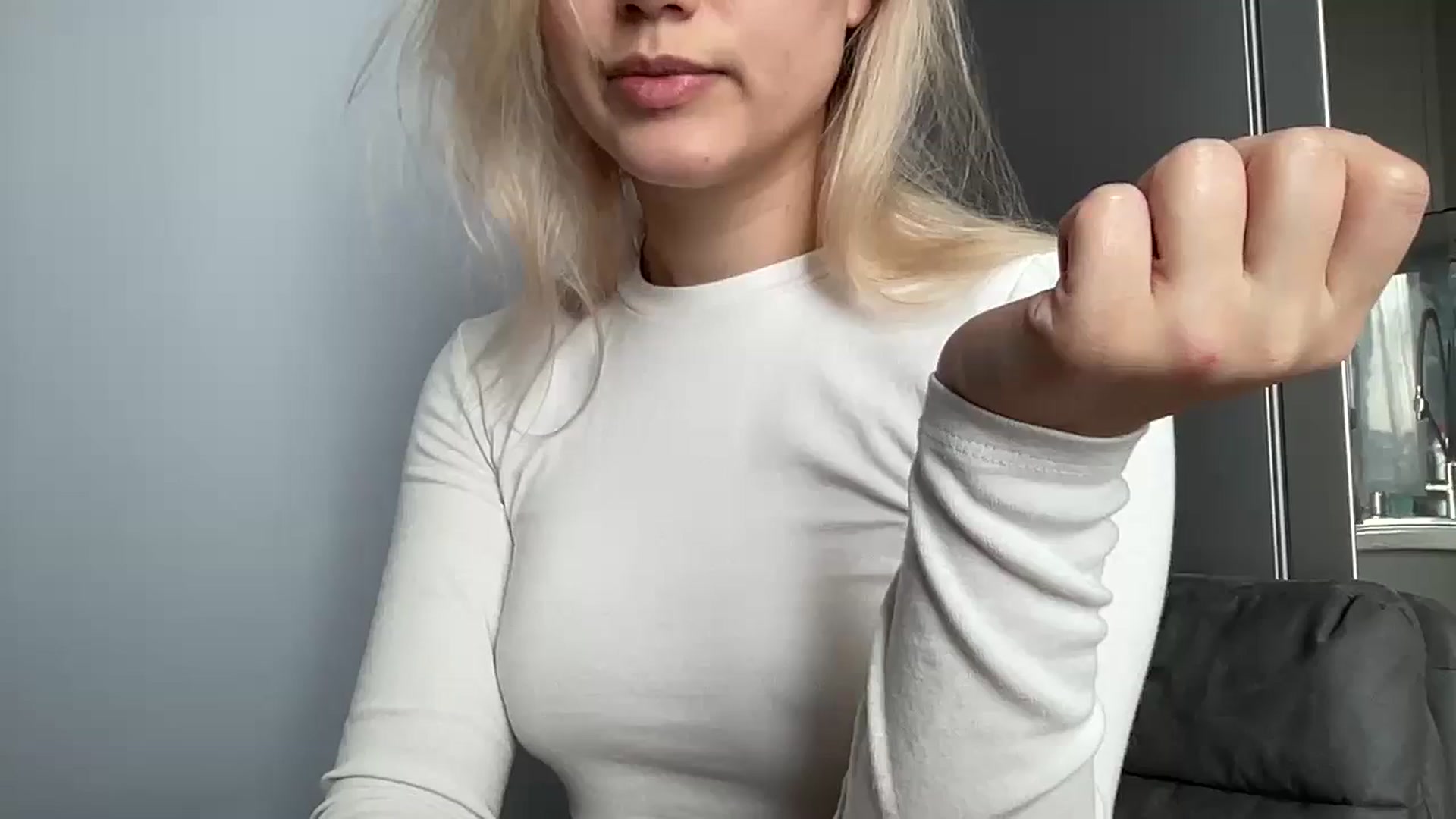 Gallery image thumbnail from Lia_lisia's myfreecams stream on, 02/12/2024, 12:19 image 6 of 20
