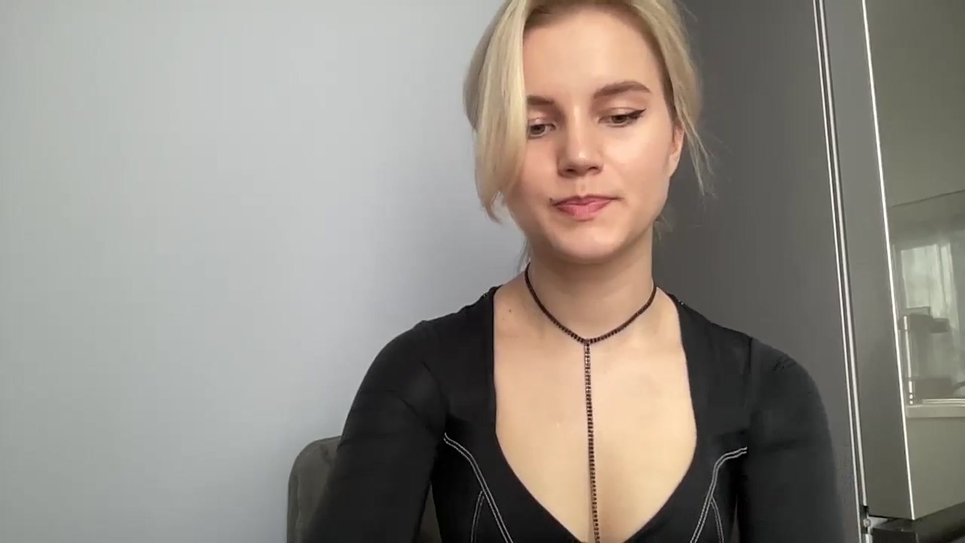 Gallery image thumbnail from Lia_lisia's myfreecams stream on, 02/14/2024, 12:56 image 19 of 20
