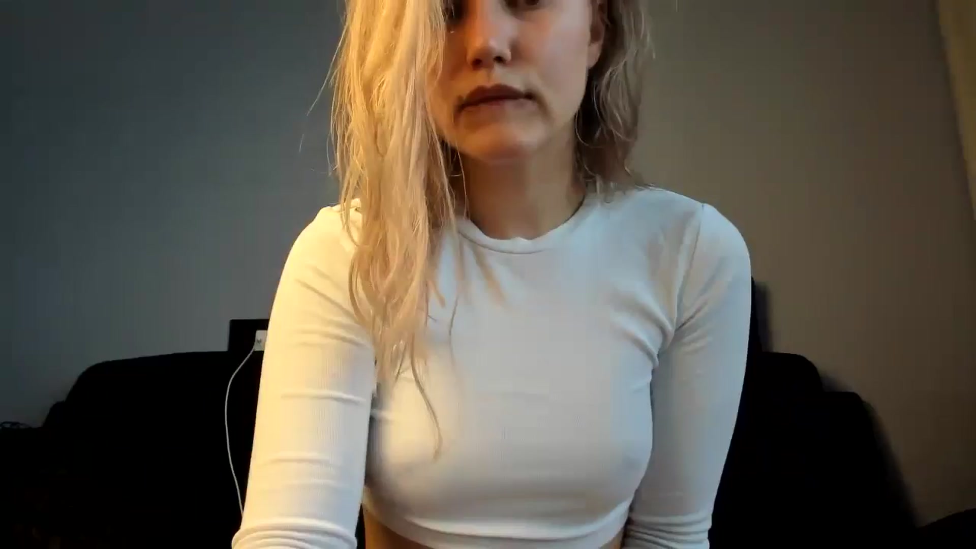 Gallery image thumbnail from Lia_lisia's myfreecams stream on, 06/16/2024, 15:26 image 18 of 20