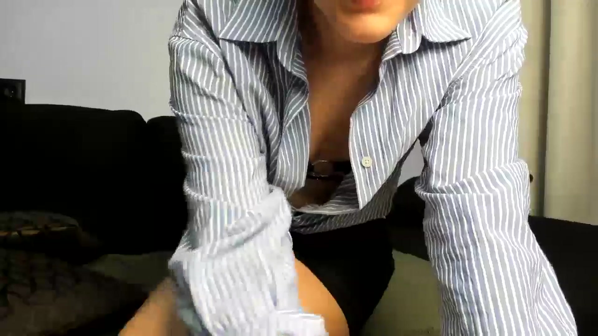 Gallery image thumbnail from Lia_lisia's myfreecams stream on, 06/28/2024, 21:00 image 16 of 20