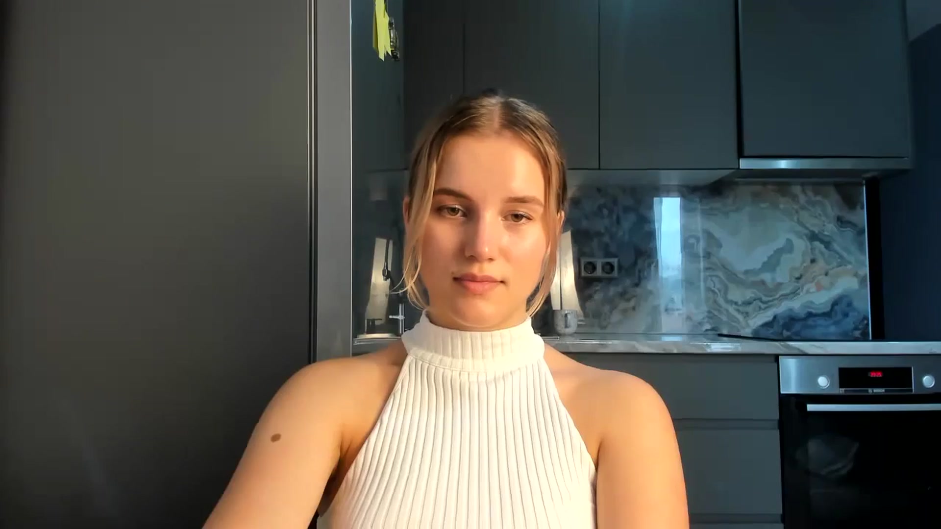 Gallery image thumbnail from Lia_lisia's myfreecams stream on, 07/01/2024, 13:51 image 7 of 20