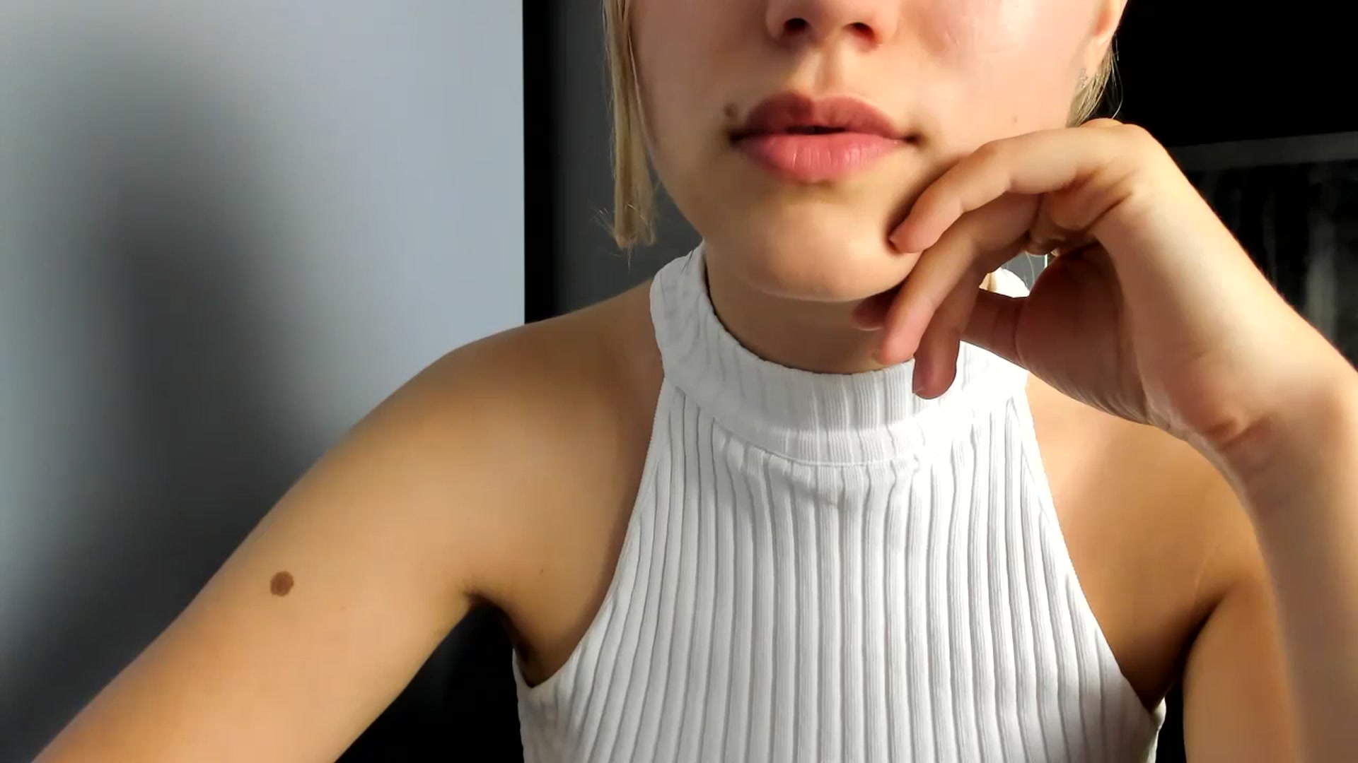 Gallery image thumbnail from Lia_lisia's myfreecams stream on, 07/01/2024, 22:18 image 20 of 20
