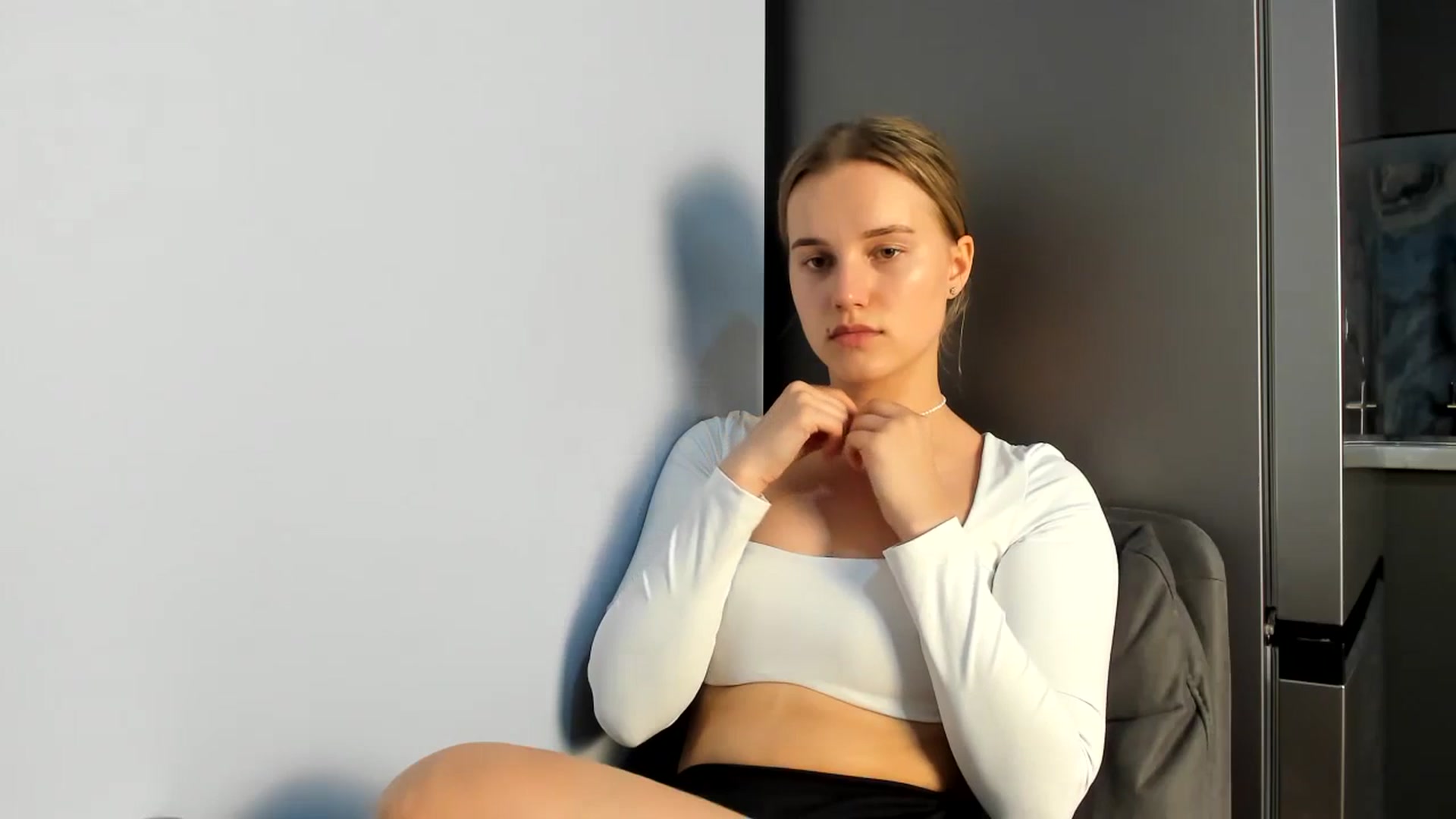 Gallery image thumbnail from Lia_lisia's myfreecams stream on, 07/02/2024, 17:20 image 8 of 20