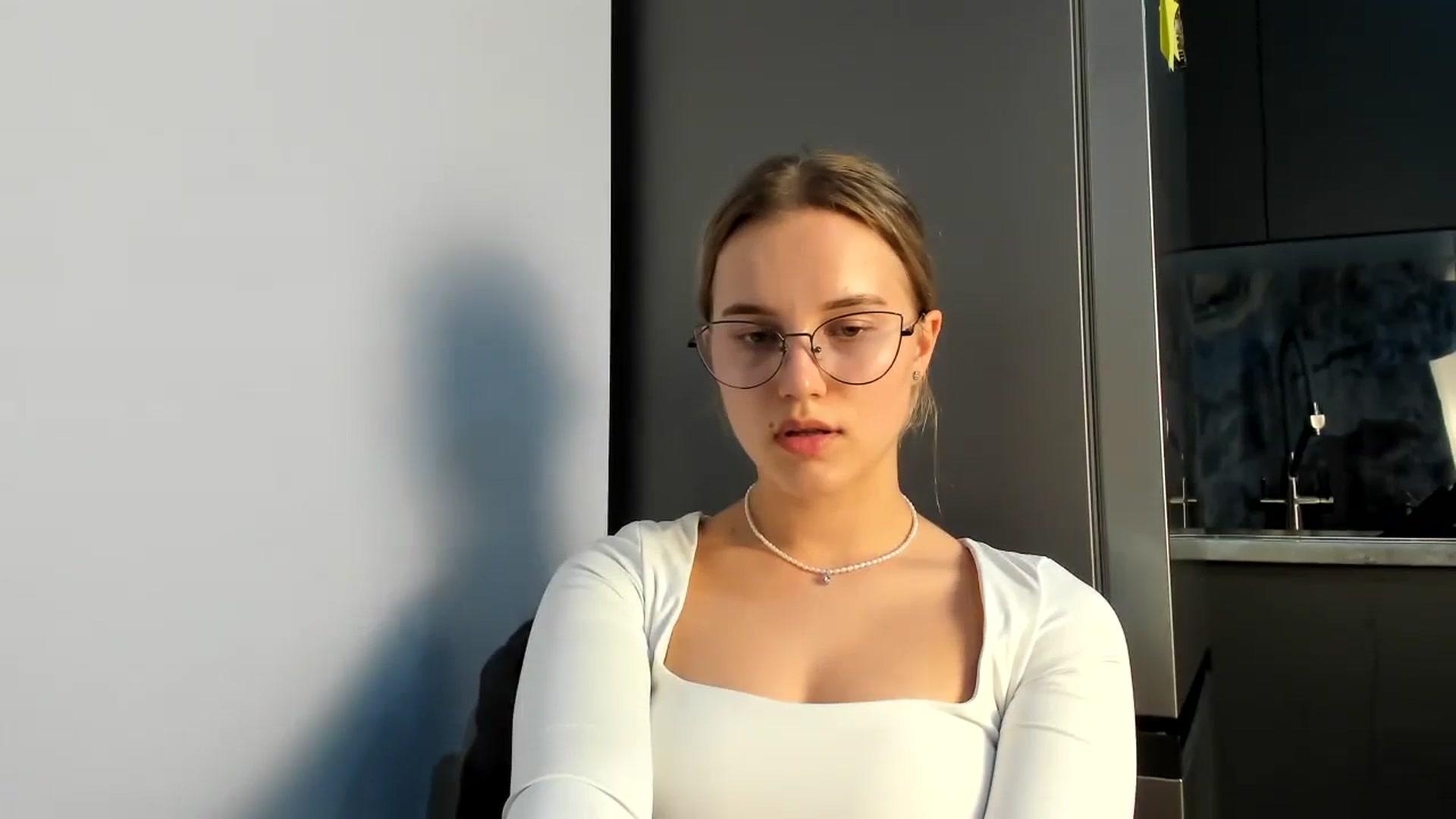 Gallery image thumbnail from Lia_lisia's myfreecams stream on, 07/02/2024, 17:56 image 19 of 20