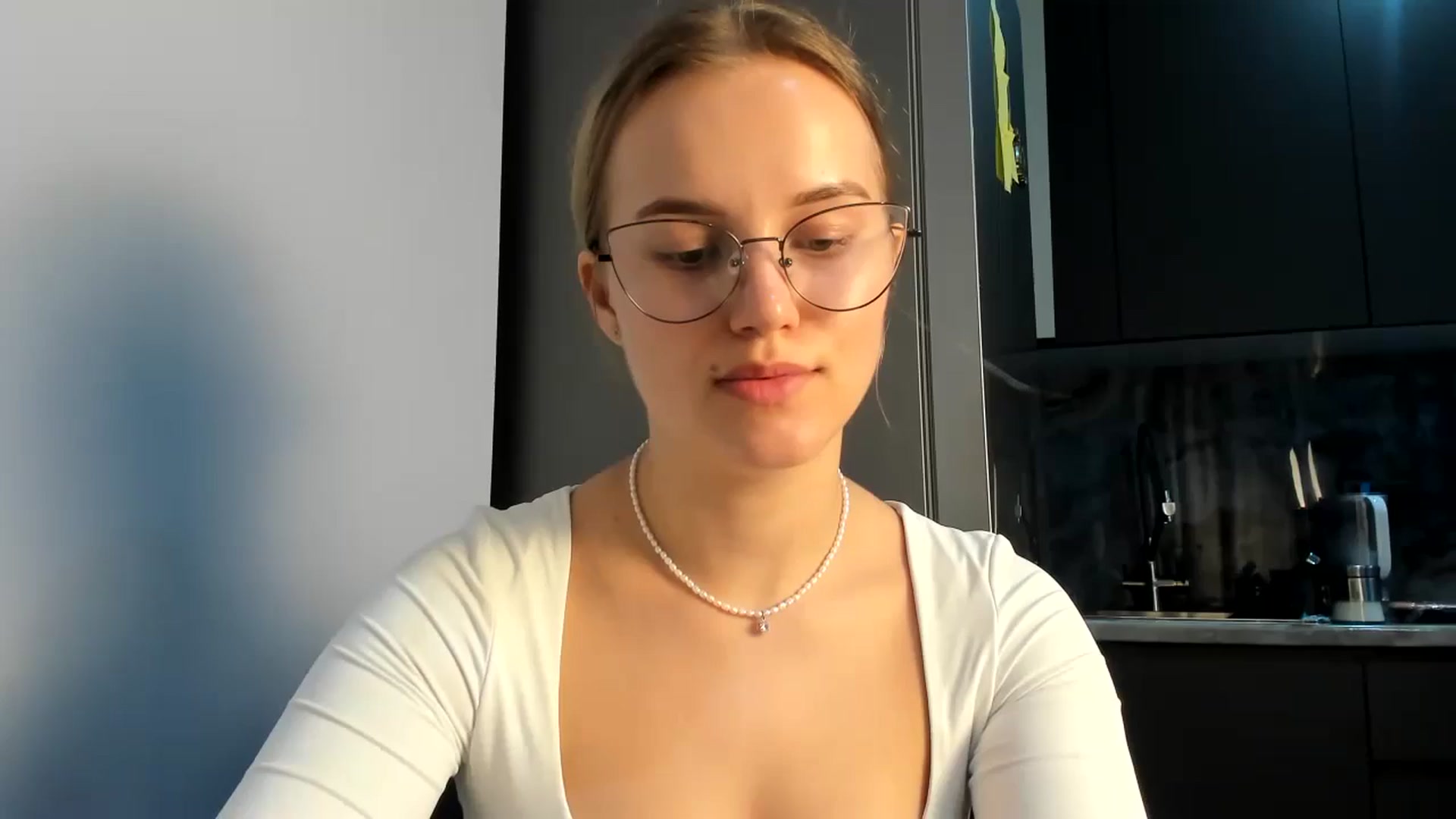 Gallery image thumbnail from Lia_lisia's myfreecams stream on, 07/02/2024, 19:08 image 7 of 20