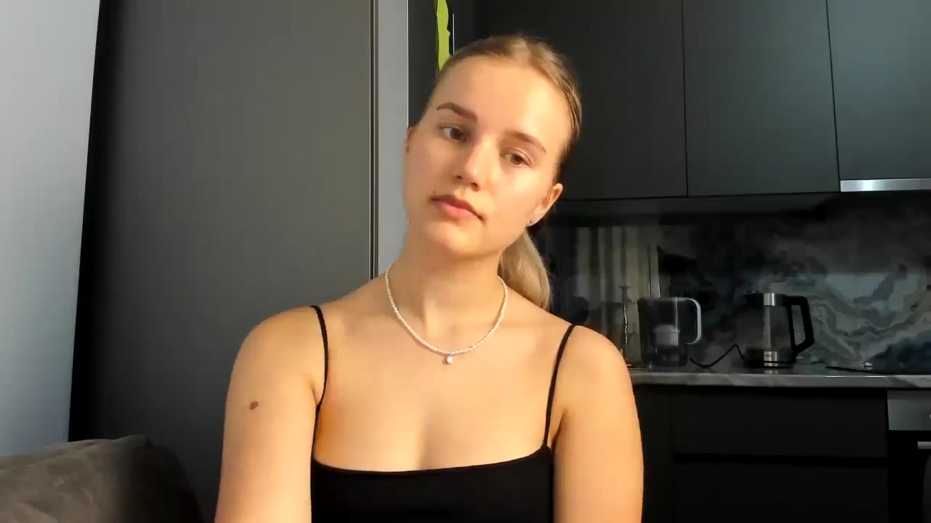 Gallery image thumbnail from Lia_lisia's myfreecams stream on, 07/05/2024, 21:39 image 20 of 20