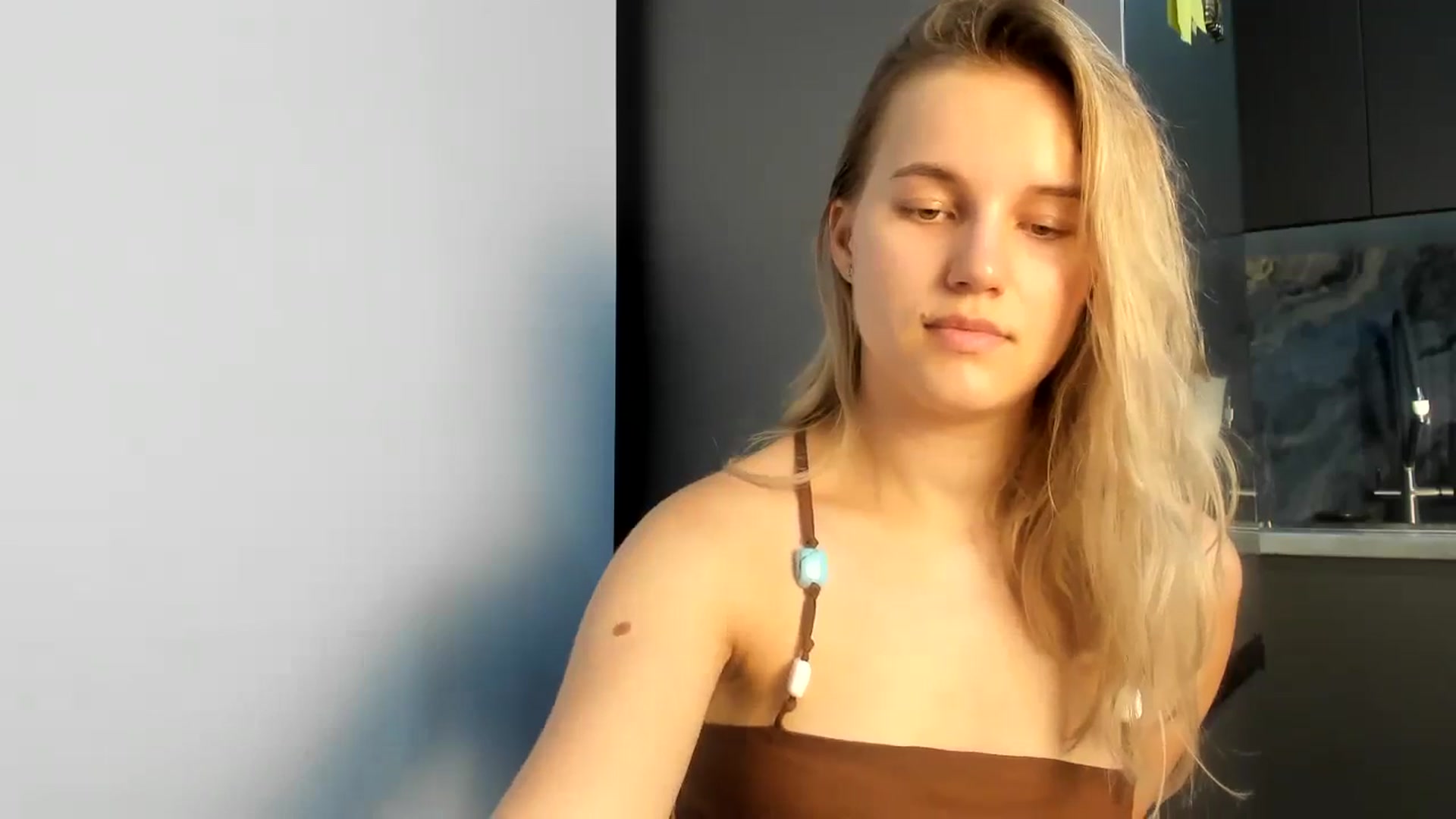 Gallery image thumbnail from Lia_lisia's myfreecams stream on, 07/10/2024, 21:02 image 17 of 20