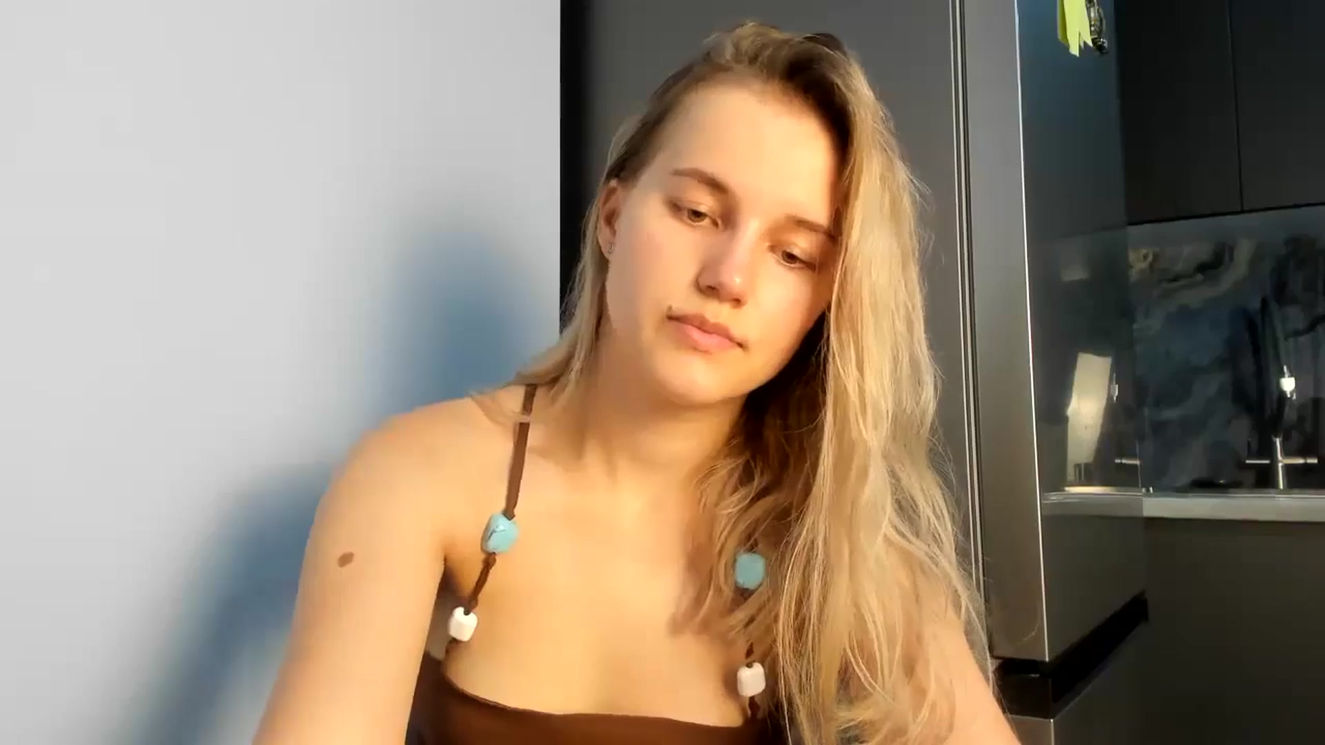 Gallery image thumbnail from Lia_lisia's myfreecams stream on, 07/10/2024, 22:04 image 6 of 20