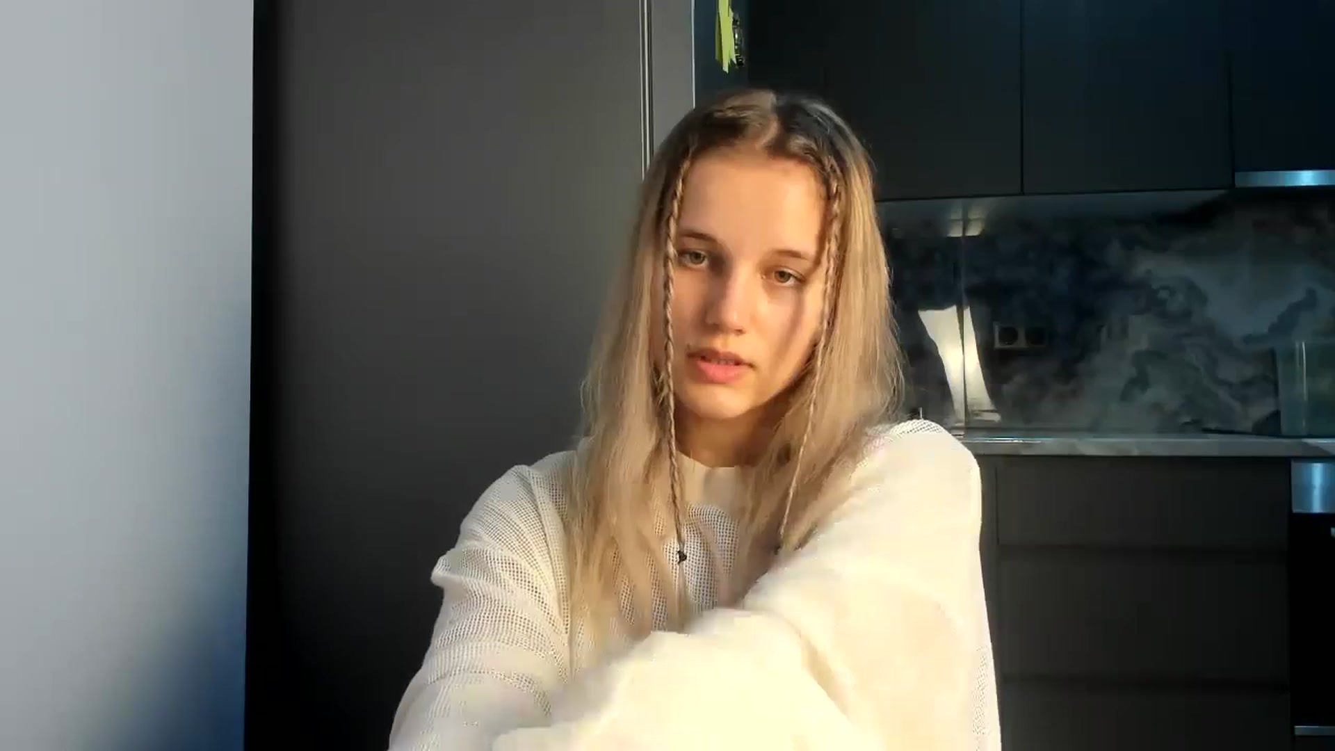Gallery image thumbnail from Lia_lisia's myfreecams stream on, 07/11/2024, 21:13 image 5 of 20