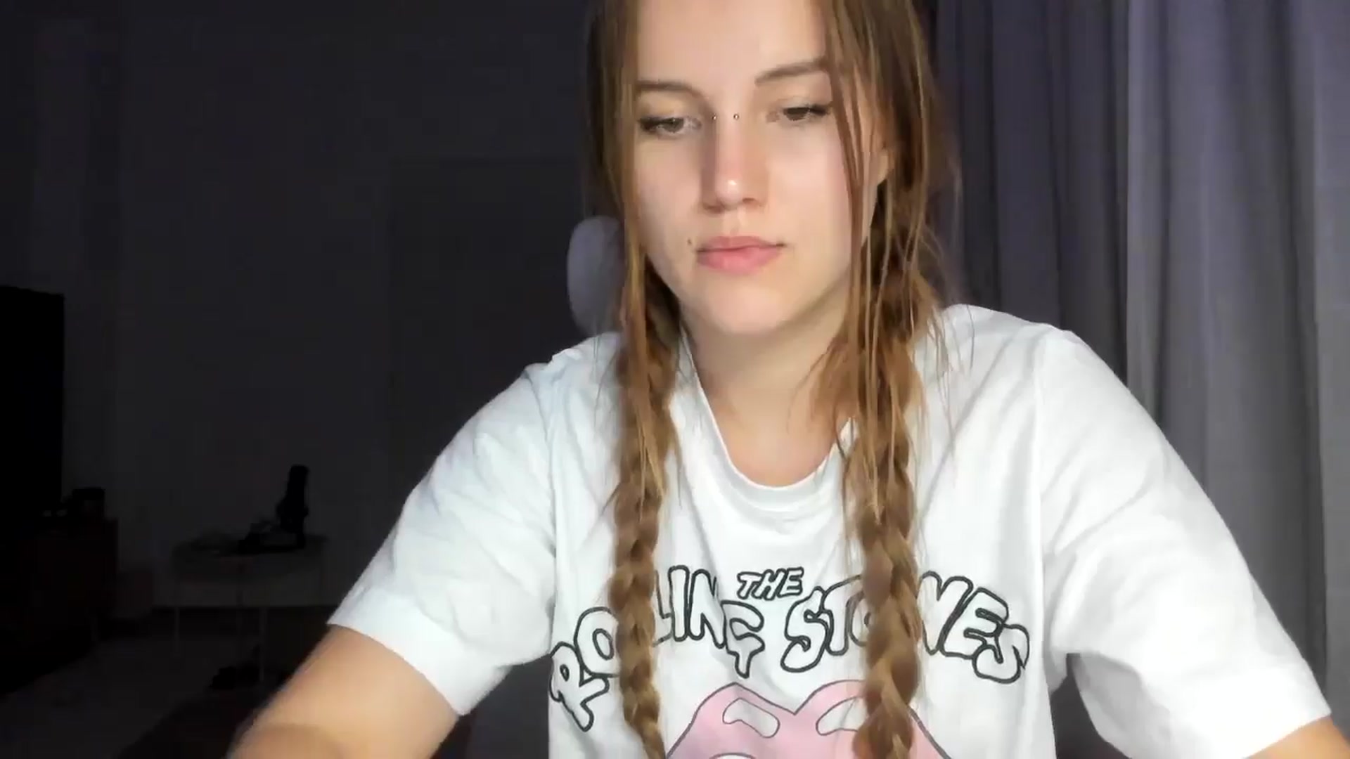Gallery image thumbnail from Lia_lisia's myfreecams stream on, 01/06/2026, 22:04 image 10 of 20