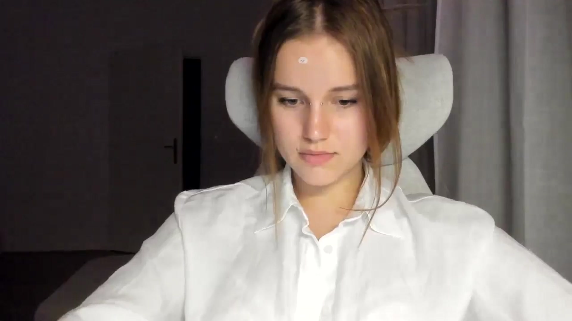 Gallery image thumbnail from Lia_lisia's myfreecams stream on, 01/08/2026, 22:56 image 3 of 20